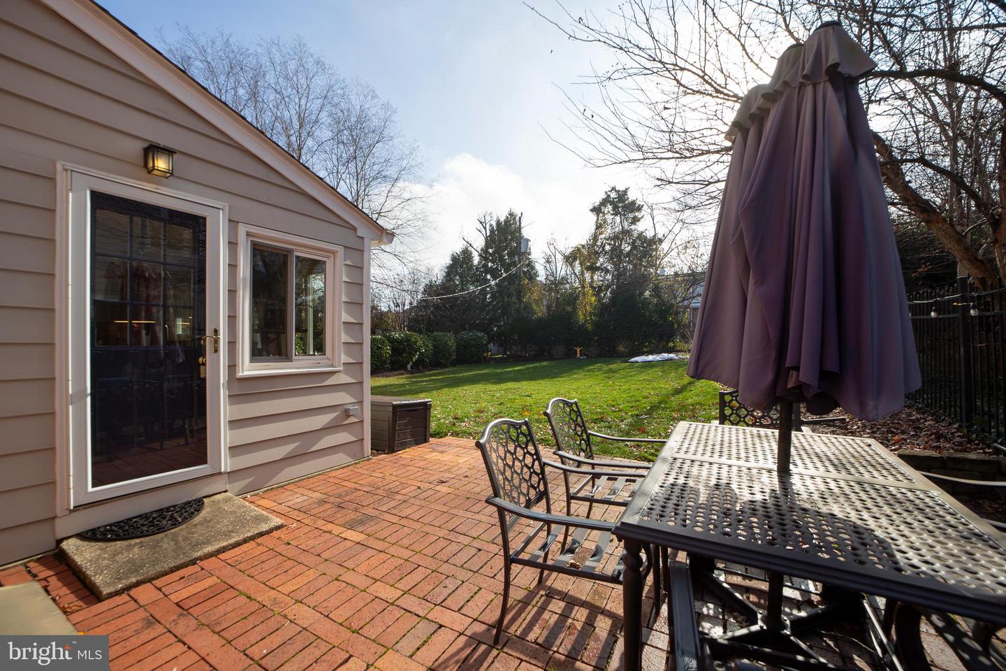 808 ENDERBY DR, ALEXANDRIA, Virginia 22302, 4 Bedrooms Bedrooms, 4 Rooms Rooms,2 BathroomsBathrooms,Residential,For sale,808 ENDERBY DR,VAAX2052174 MLS # VAAX2052174