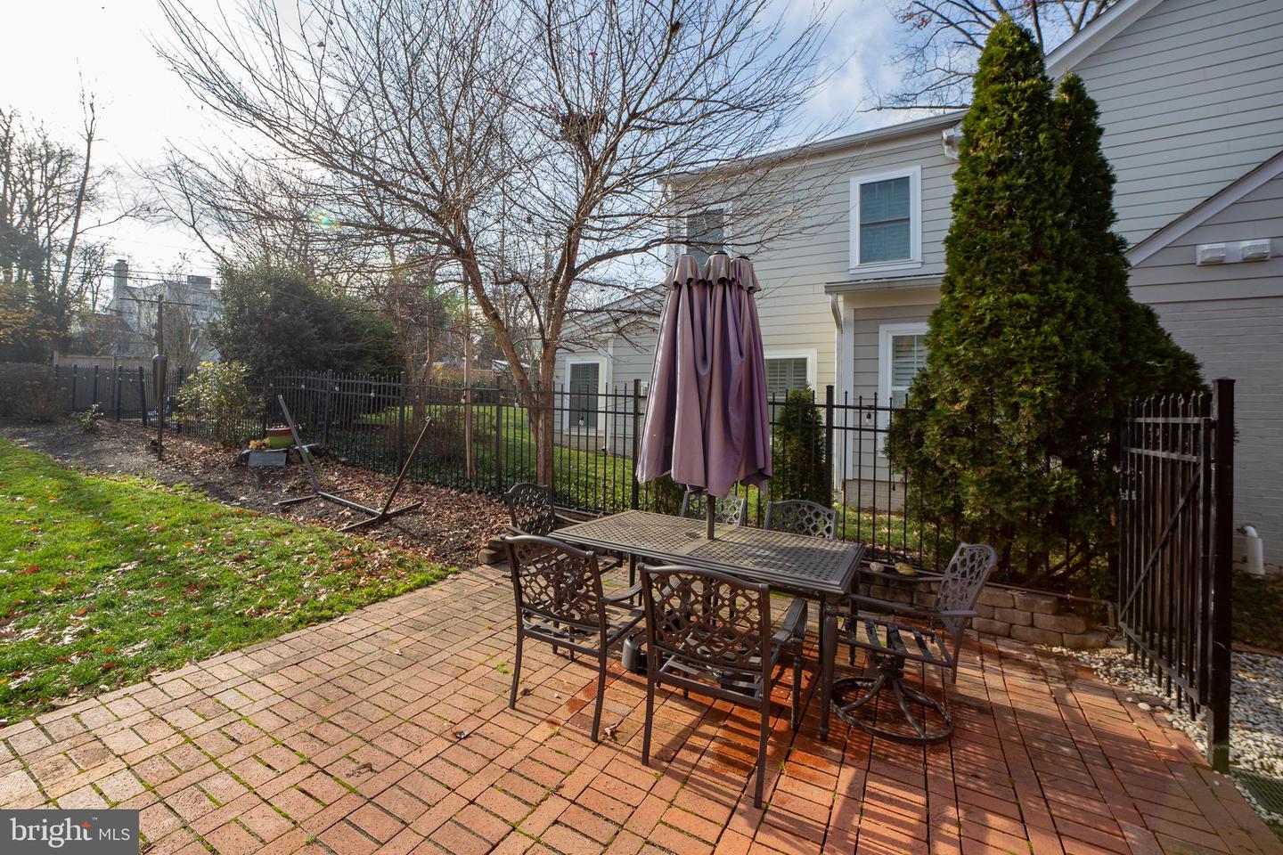 808 ENDERBY DR, ALEXANDRIA, Virginia 22302, 4 Bedrooms Bedrooms, 4 Rooms Rooms,2 BathroomsBathrooms,Residential,For sale,808 ENDERBY DR,VAAX2052174 MLS # VAAX2052174