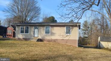 315 SHEPHERDS MILL RD, BERRYVILLE, Virginia 22611, 3 Bedrooms Bedrooms, ,1 BathroomBathrooms,Residential,For sale,315 SHEPHERDS MILL RD,VACL2006260 MLS # VACL2006260