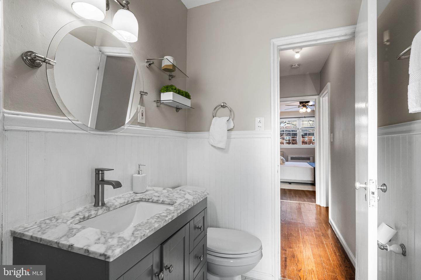 201 N TRENTON ST #201-1, ARLINGTON, Virginia 22203, 1 Bedroom Bedrooms, ,1 BathroomBathrooms,Residential,For sale,201 N TRENTON ST #201-1,VAAR2066632 MLS # VAAR2066632