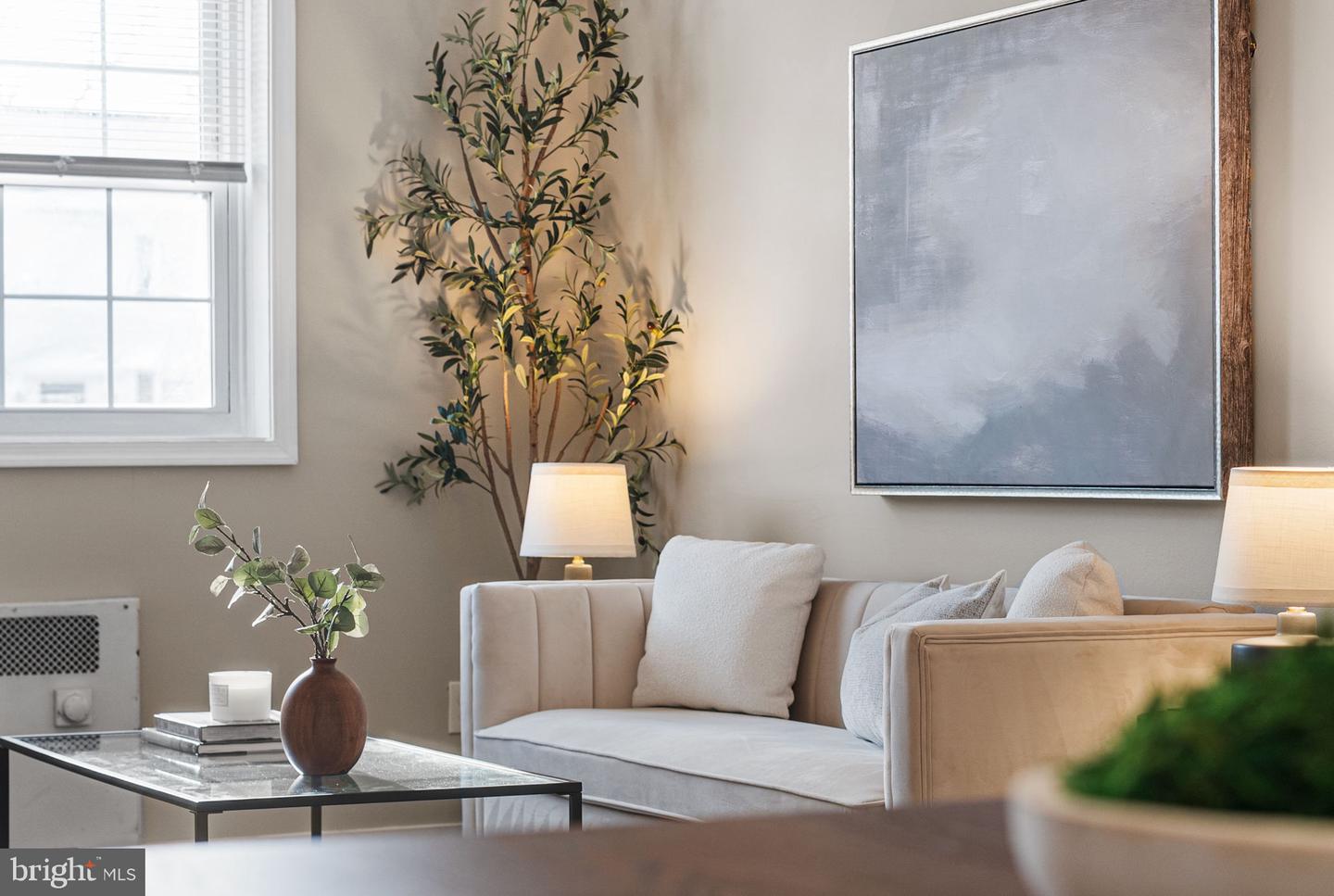 201 N TRENTON ST #201-1, ARLINGTON, Virginia 22203, 1 Bedroom Bedrooms, ,1 BathroomBathrooms,Residential,For sale,201 N TRENTON ST #201-1,VAAR2066632 MLS # VAAR2066632