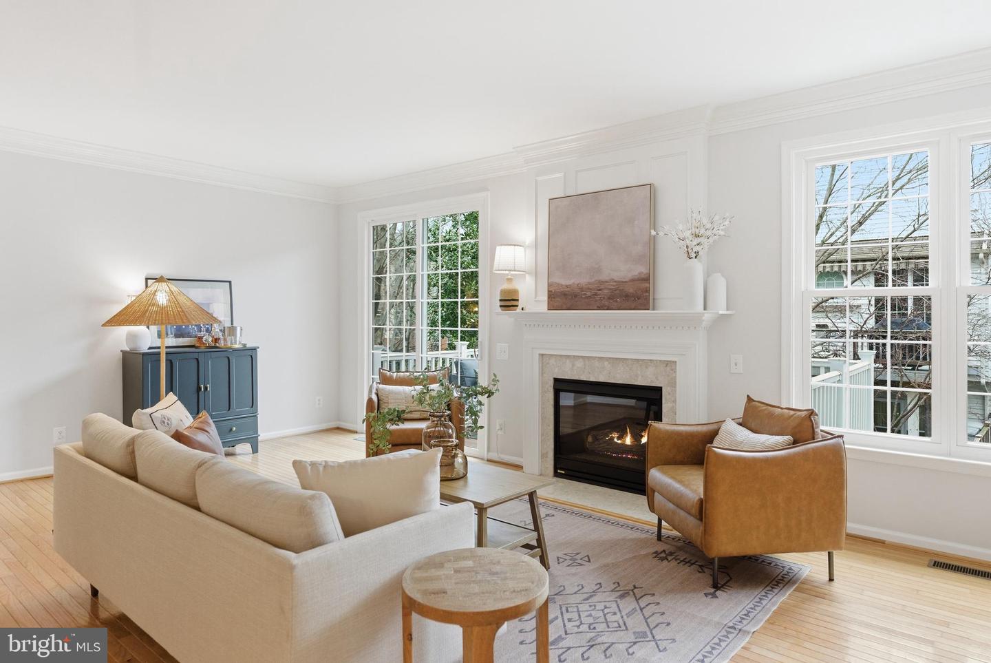 4645 LAMBERT DR, ALEXANDRIA, Virginia 22311, 3 Bedrooms Bedrooms, ,3 BathroomsBathrooms,Residential,For sale,4645 LAMBERT DR,VAAX2052318 MLS # VAAX2052318