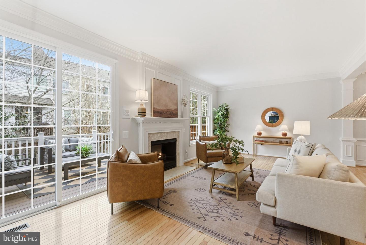 4645 LAMBERT DR, ALEXANDRIA, Virginia 22311, 3 Bedrooms Bedrooms, ,3 BathroomsBathrooms,Residential,For sale,4645 LAMBERT DR,VAAX2052318 MLS # VAAX2052318