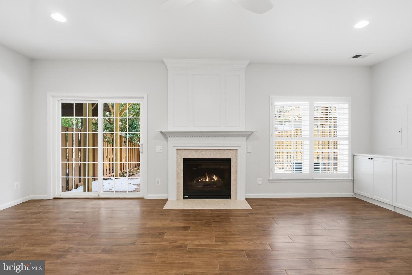 4645 LAMBERT DR, ALEXANDRIA, Virginia 22311, 3 Bedrooms Bedrooms, ,3 BathroomsBathrooms,Residential,For sale,4645 LAMBERT DR,VAAX2052318 MLS # VAAX2052318