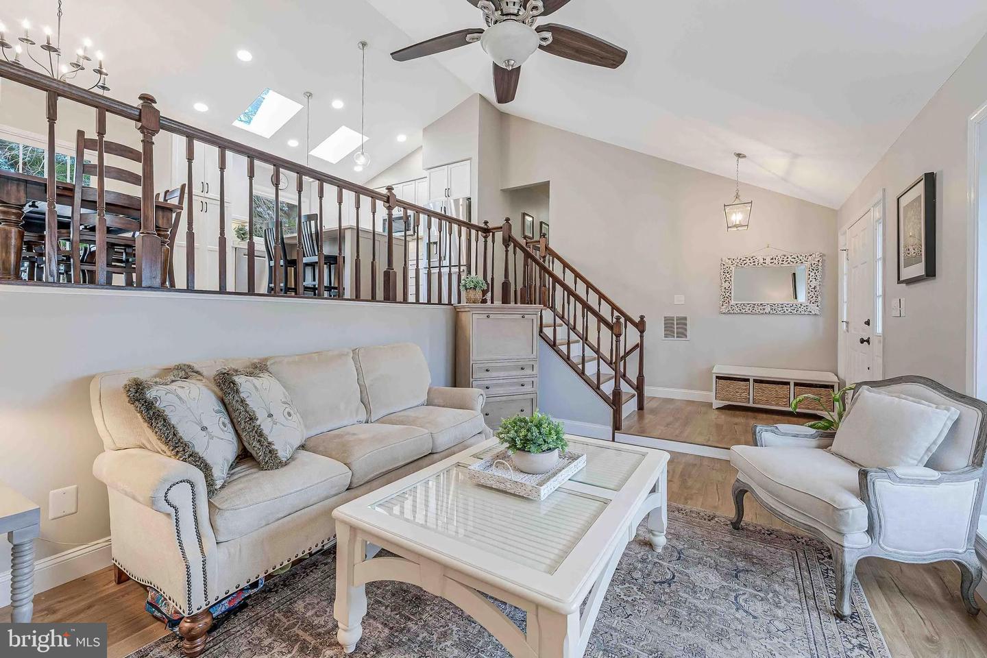 3919 BOKEL DR, CHANTILLY, Virginia 20151, 4 Bedrooms Bedrooms, ,2 BathroomsBathrooms,Residential,For sale,3919 BOKEL DR,VAFX2282294 MLS # VAFX2282294