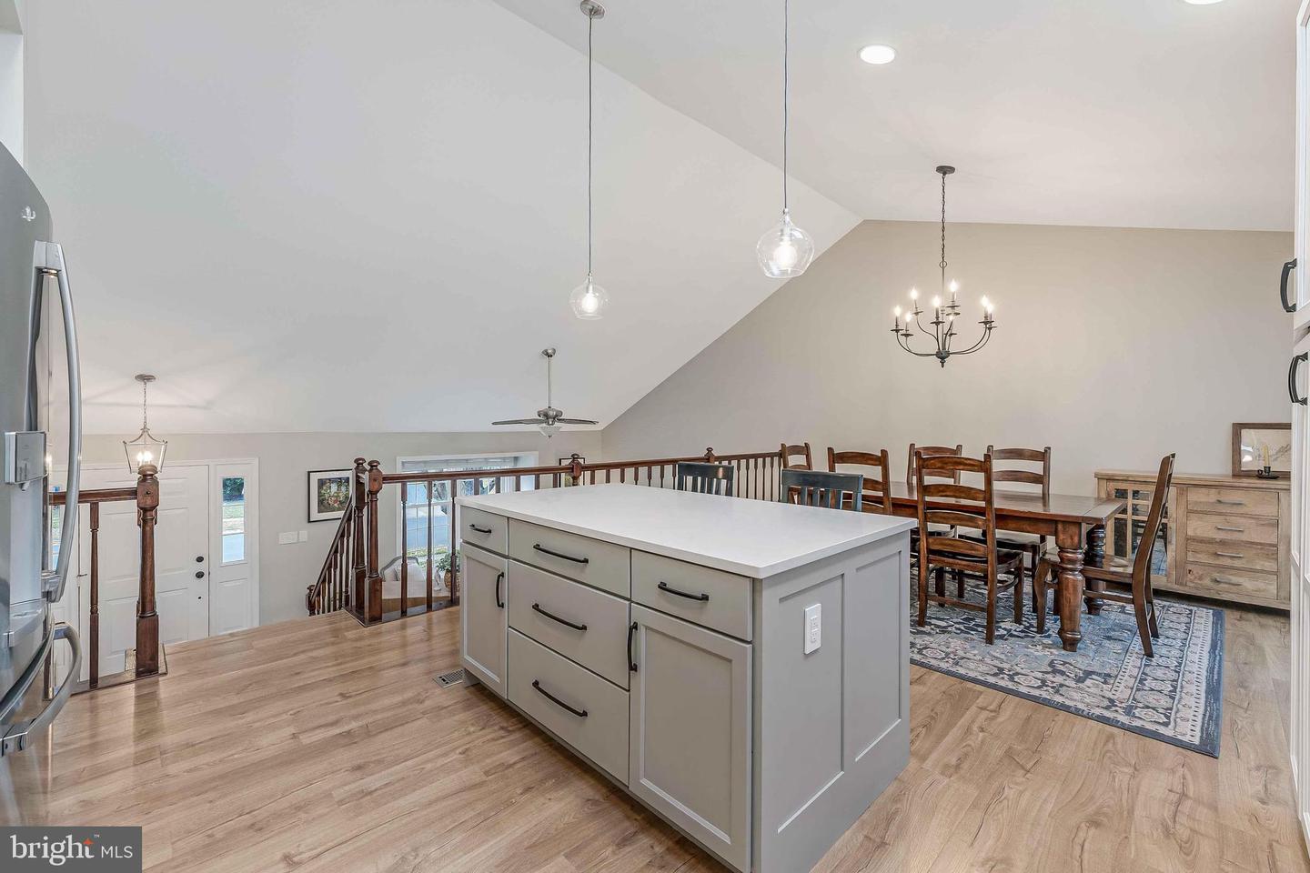 3919 BOKEL DR, CHANTILLY, Virginia 20151, 4 Bedrooms Bedrooms, ,2 BathroomsBathrooms,Residential,For sale,3919 BOKEL DR,VAFX2282294 MLS # VAFX2282294