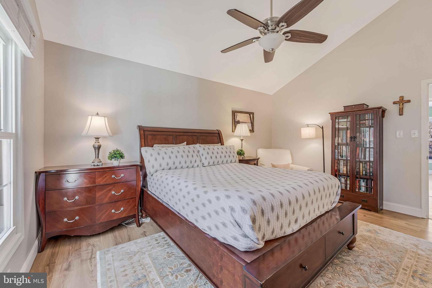 3919 BOKEL DR, CHANTILLY, Virginia 20151, 4 Bedrooms Bedrooms, ,2 BathroomsBathrooms,Residential,For sale,3919 BOKEL DR,VAFX2282294 MLS # VAFX2282294