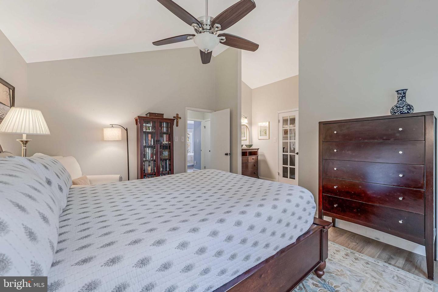 3919 BOKEL DR, CHANTILLY, Virginia 20151, 4 Bedrooms Bedrooms, ,2 BathroomsBathrooms,Residential,For sale,3919 BOKEL DR,VAFX2282294 MLS # VAFX2282294