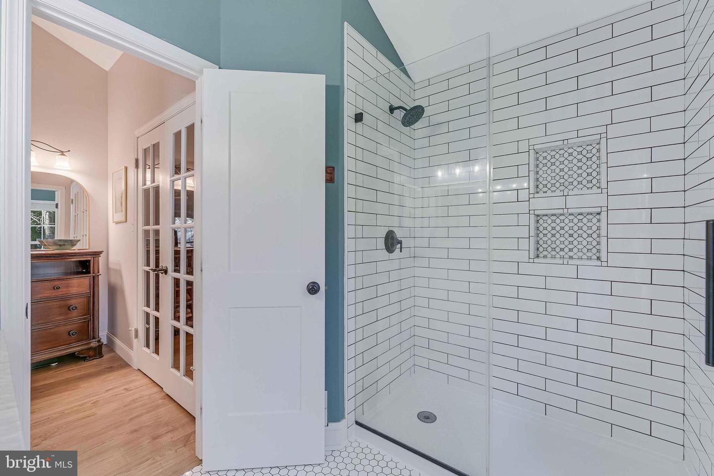 3919 BOKEL DR, CHANTILLY, Virginia 20151, 4 Bedrooms Bedrooms, ,2 BathroomsBathrooms,Residential,For sale,3919 BOKEL DR,VAFX2282294 MLS # VAFX2282294