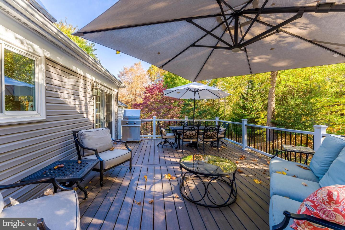 3919 BOKEL DR, CHANTILLY, Virginia 20151, 4 Bedrooms Bedrooms, ,2 BathroomsBathrooms,Residential,For sale,3919 BOKEL DR,VAFX2282294 MLS # VAFX2282294