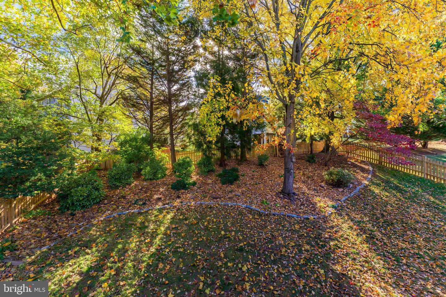 3919 BOKEL DR, CHANTILLY, Virginia 20151, 4 Bedrooms Bedrooms, ,2 BathroomsBathrooms,Residential,For sale,3919 BOKEL DR,VAFX2282294 MLS # VAFX2282294