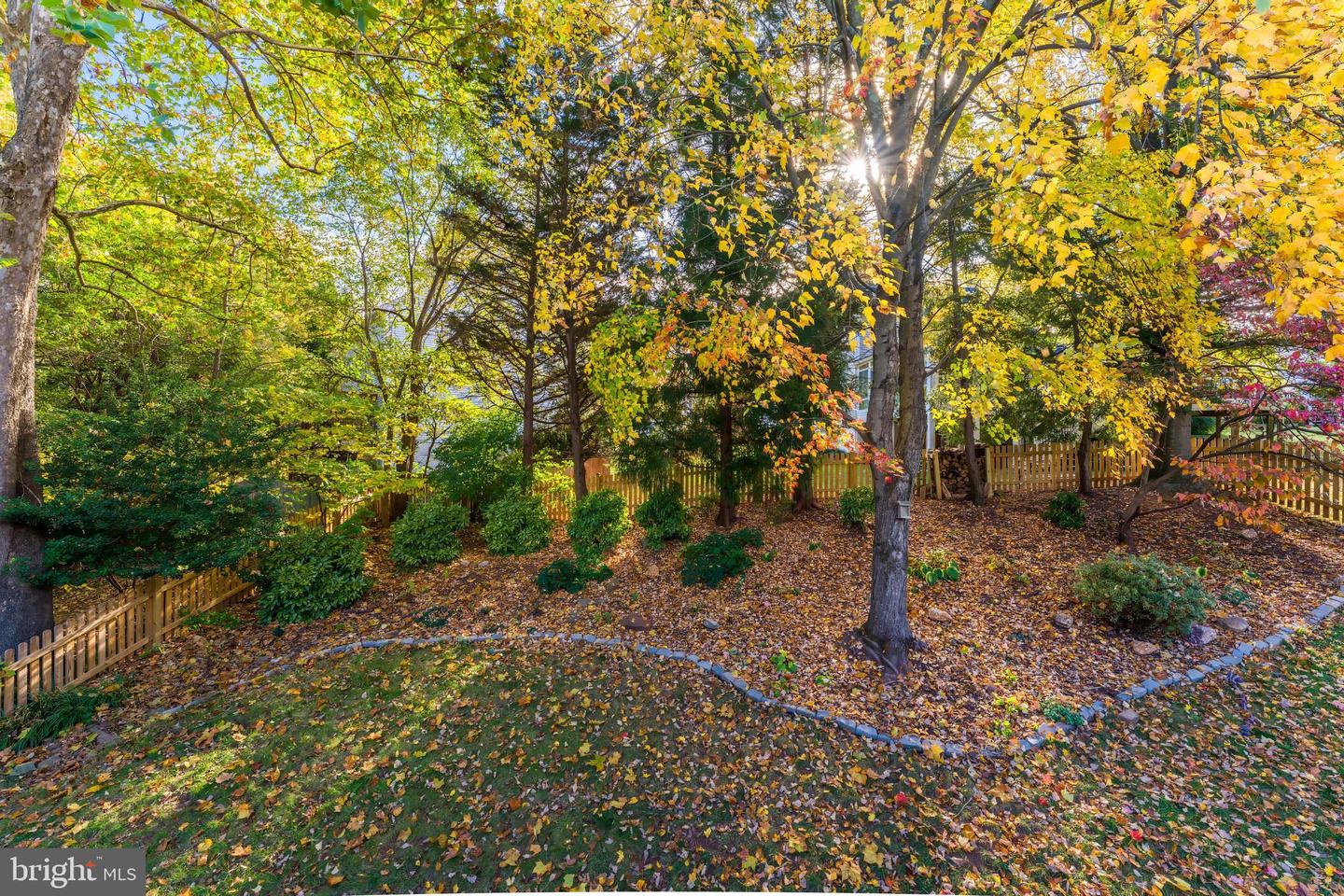 3919 BOKEL DR, CHANTILLY, Virginia 20151, 4 Bedrooms Bedrooms, ,2 BathroomsBathrooms,Residential,For sale,3919 BOKEL DR,VAFX2282294 MLS # VAFX2282294