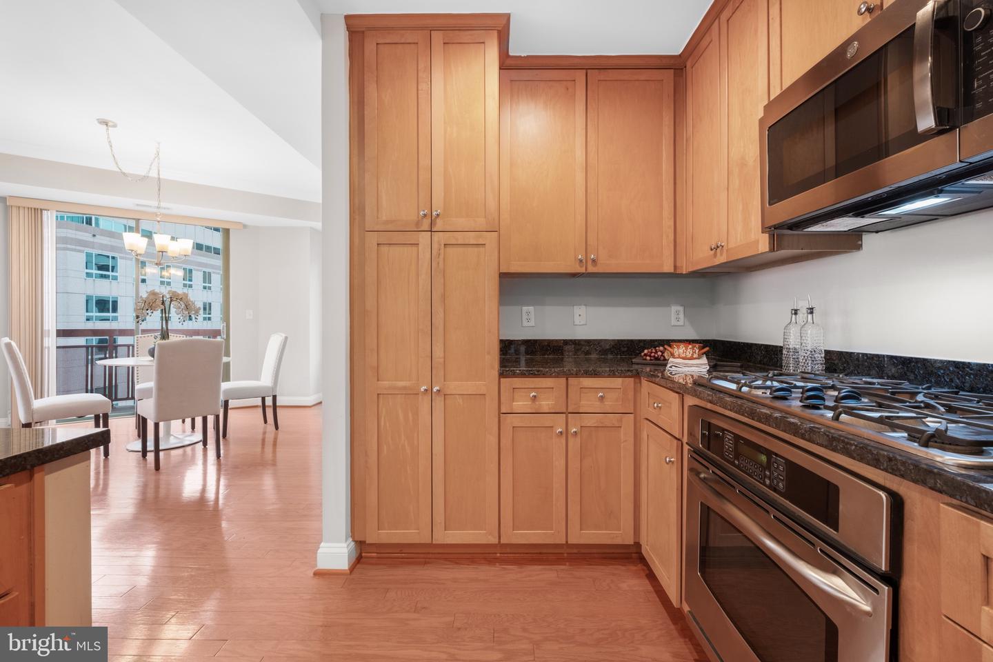 3625 10TH ST N #703, ARLINGTON, Virginia 22201, 3 Bedrooms Bedrooms, ,2 BathroomsBathrooms,Residential,For sale,3625 10TH ST N #703,VAAR2066886 MLS # VAAR2066886