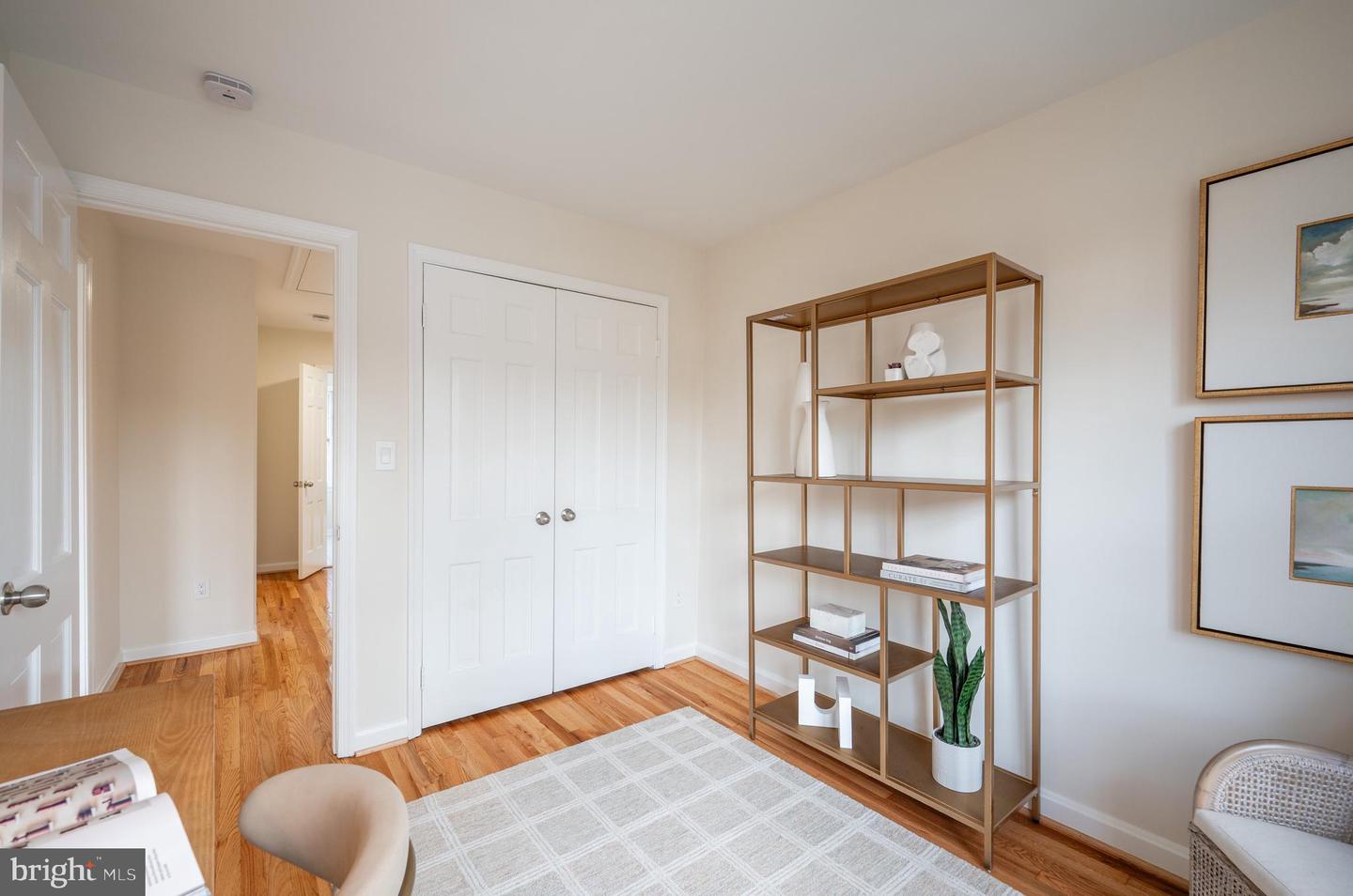 909 S LEE ST, ALEXANDRIA, Virginia 22314, 3 Bedrooms Bedrooms, ,2 BathroomsBathrooms,Residential,For sale,909 S LEE ST,VAAX2052462 MLS # VAAX2052462