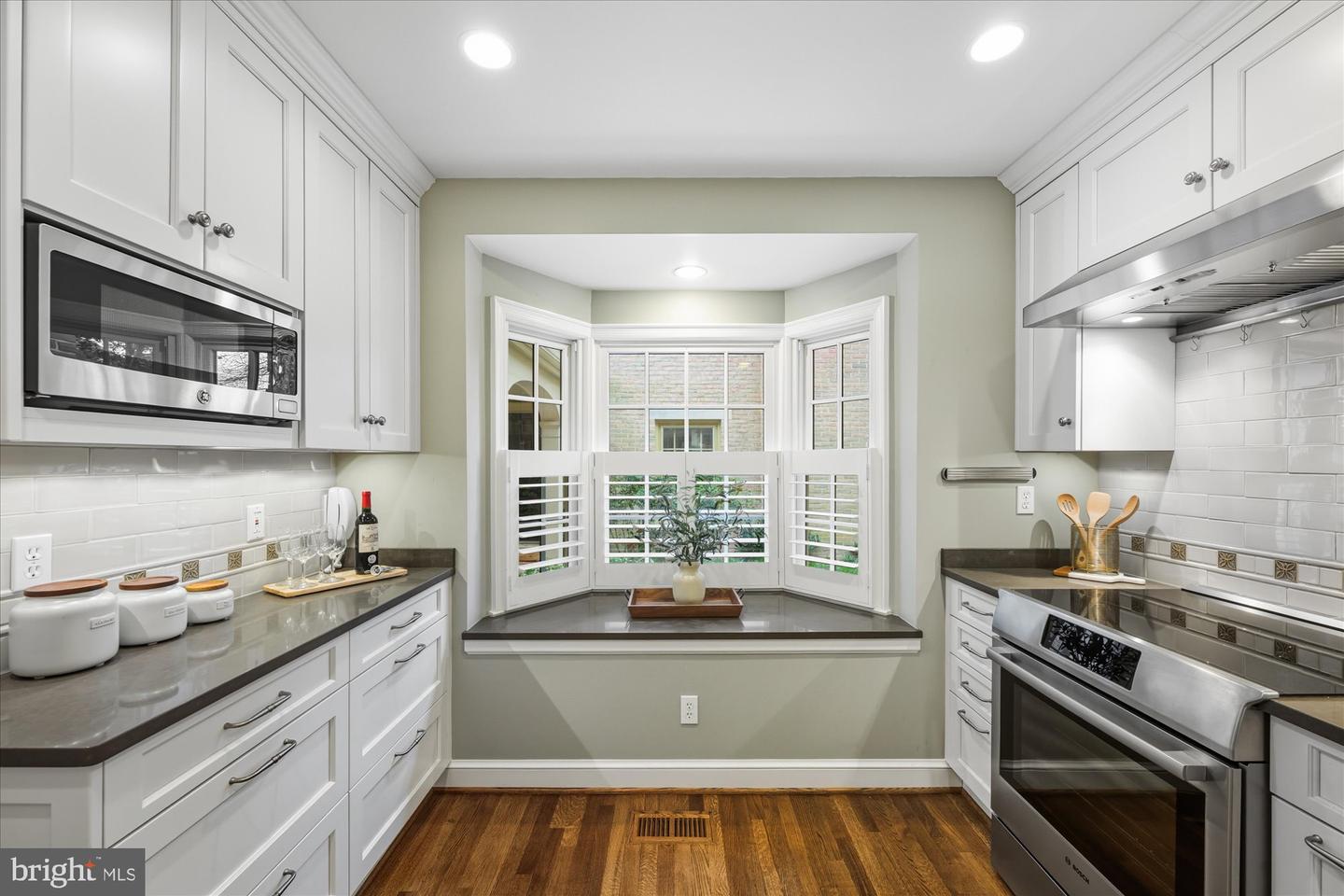 4342 WESTOVER PL NW, WASHINGTON, District Of Columbia 20016, 3 Bedrooms Bedrooms, ,3 BathroomsBathrooms,Residential,For sale,4342 WESTOVER PL NW,DCDC2235602 MLS # DCDC2235602