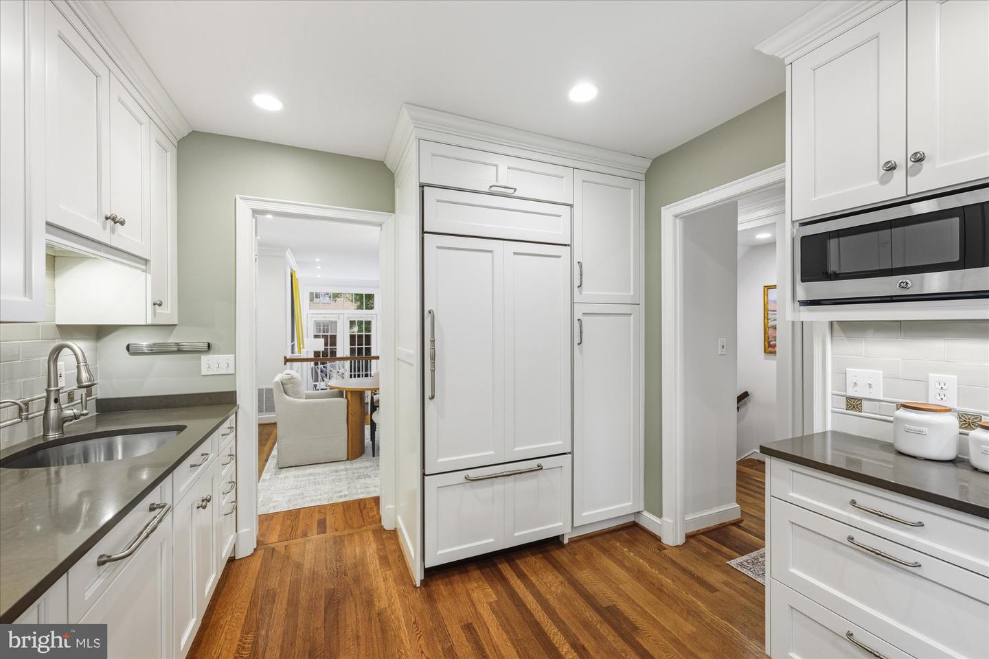 4342 WESTOVER PL NW, WASHINGTON, District Of Columbia 20016, 3 Bedrooms Bedrooms, ,3 BathroomsBathrooms,Residential,For sale,4342 WESTOVER PL NW,DCDC2235602 MLS # DCDC2235602