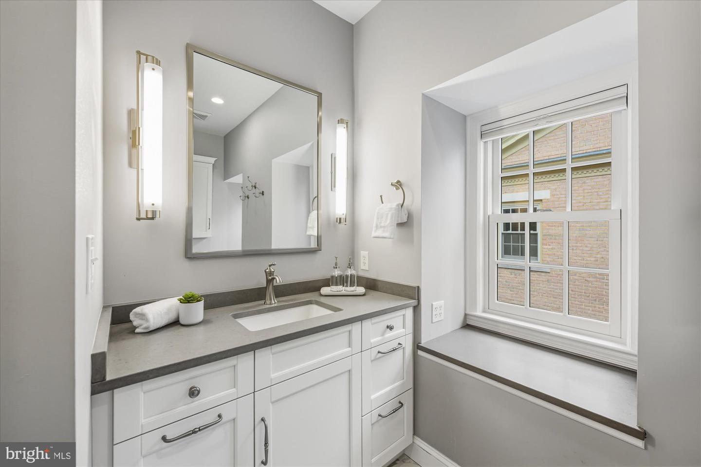 4342 WESTOVER PL NW, WASHINGTON, District Of Columbia 20016, 3 Bedrooms Bedrooms, ,3 BathroomsBathrooms,Residential,For sale,4342 WESTOVER PL NW,DCDC2235602 MLS # DCDC2235602