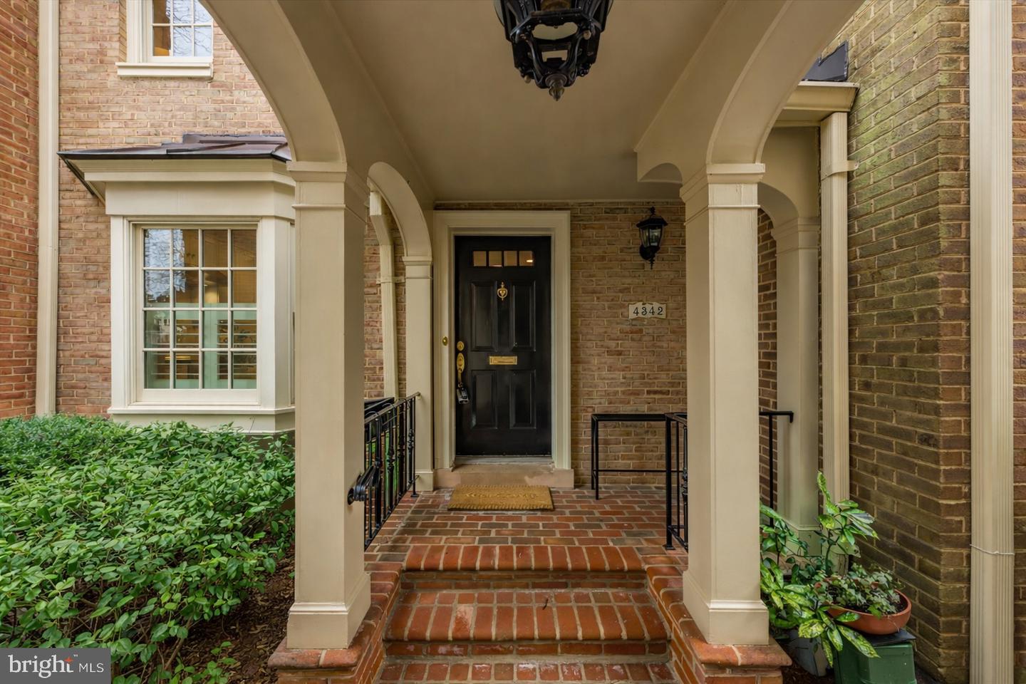 4342 WESTOVER PL NW, WASHINGTON, District Of Columbia 20016, 3 Bedrooms Bedrooms, ,3 BathroomsBathrooms,Residential,For sale,4342 WESTOVER PL NW,DCDC2235602 MLS # DCDC2235602