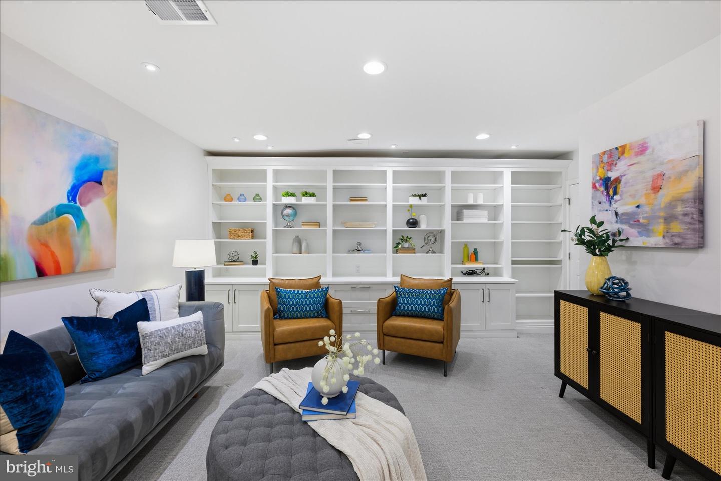 4342 WESTOVER PL NW, WASHINGTON, District Of Columbia 20016, 3 Bedrooms Bedrooms, ,3 BathroomsBathrooms,Residential,For sale,4342 WESTOVER PL NW,DCDC2235602 MLS # DCDC2235602