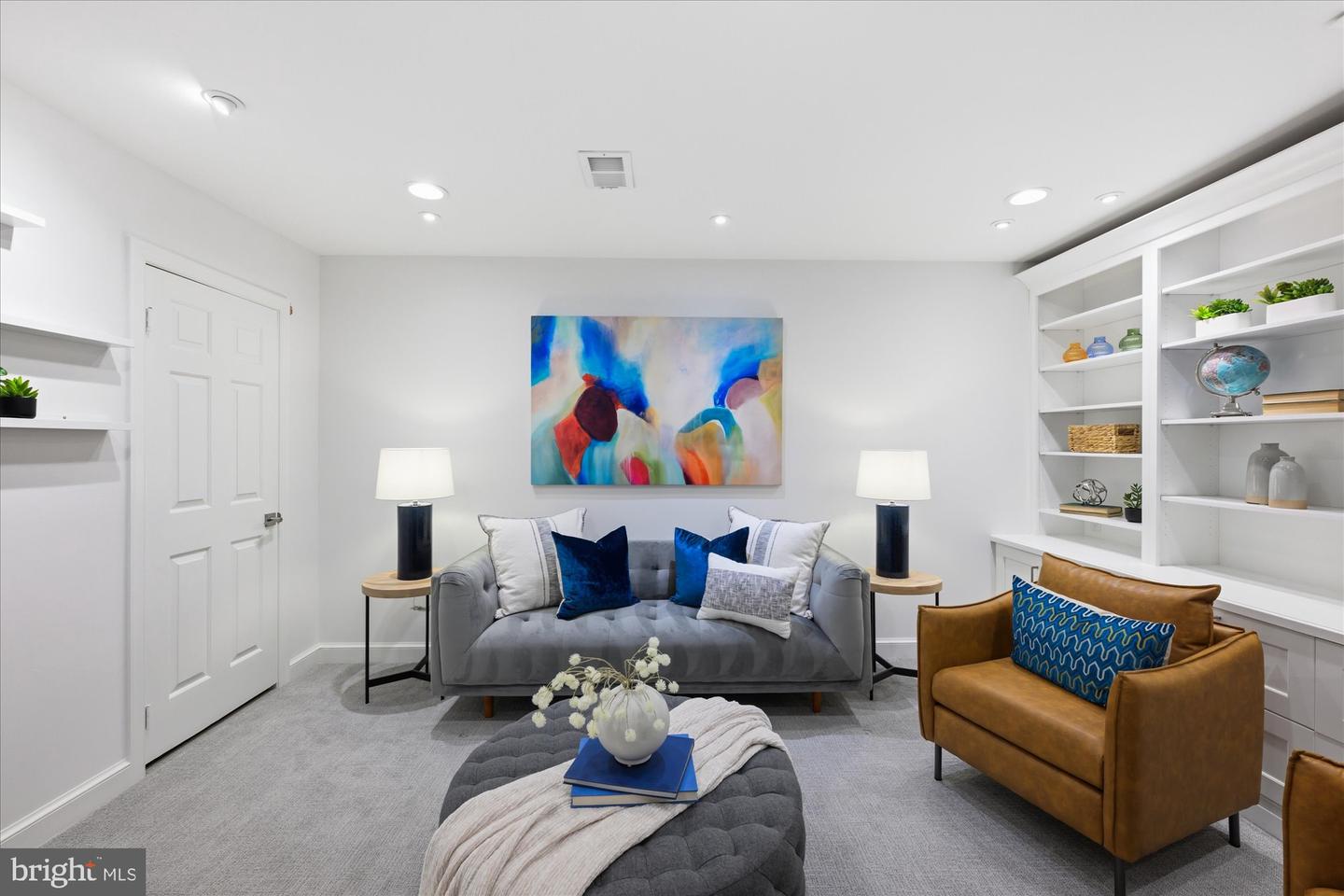 4342 WESTOVER PL NW, WASHINGTON, District Of Columbia 20016, 3 Bedrooms Bedrooms, ,3 BathroomsBathrooms,Residential,For sale,4342 WESTOVER PL NW,DCDC2235602 MLS # DCDC2235602