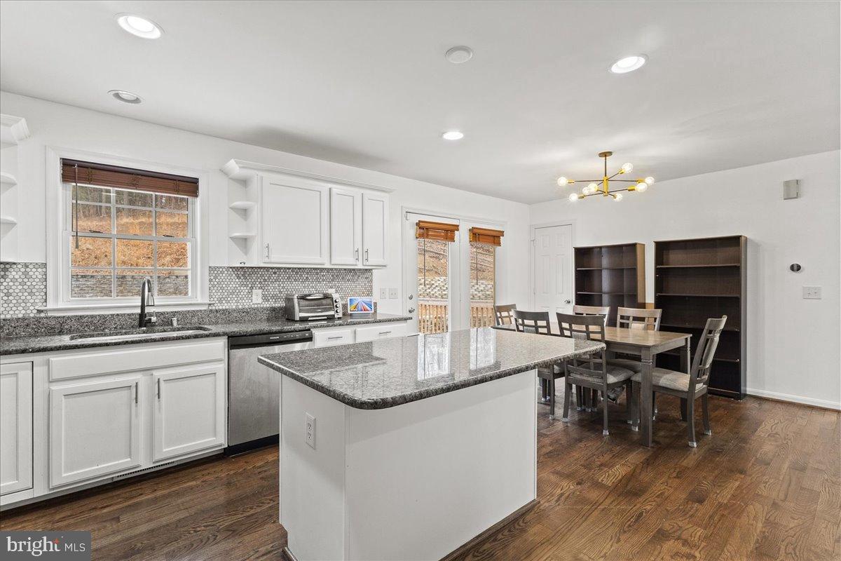 316 DECATUR RD RD, STAFFORD, Virginia 22554, 4 Bedrooms Bedrooms, 12 Rooms Rooms,3 BathroomsBathrooms,Residential,For sale,316 DECATUR RD RD,VAST2044866 MLS # VAST2044866