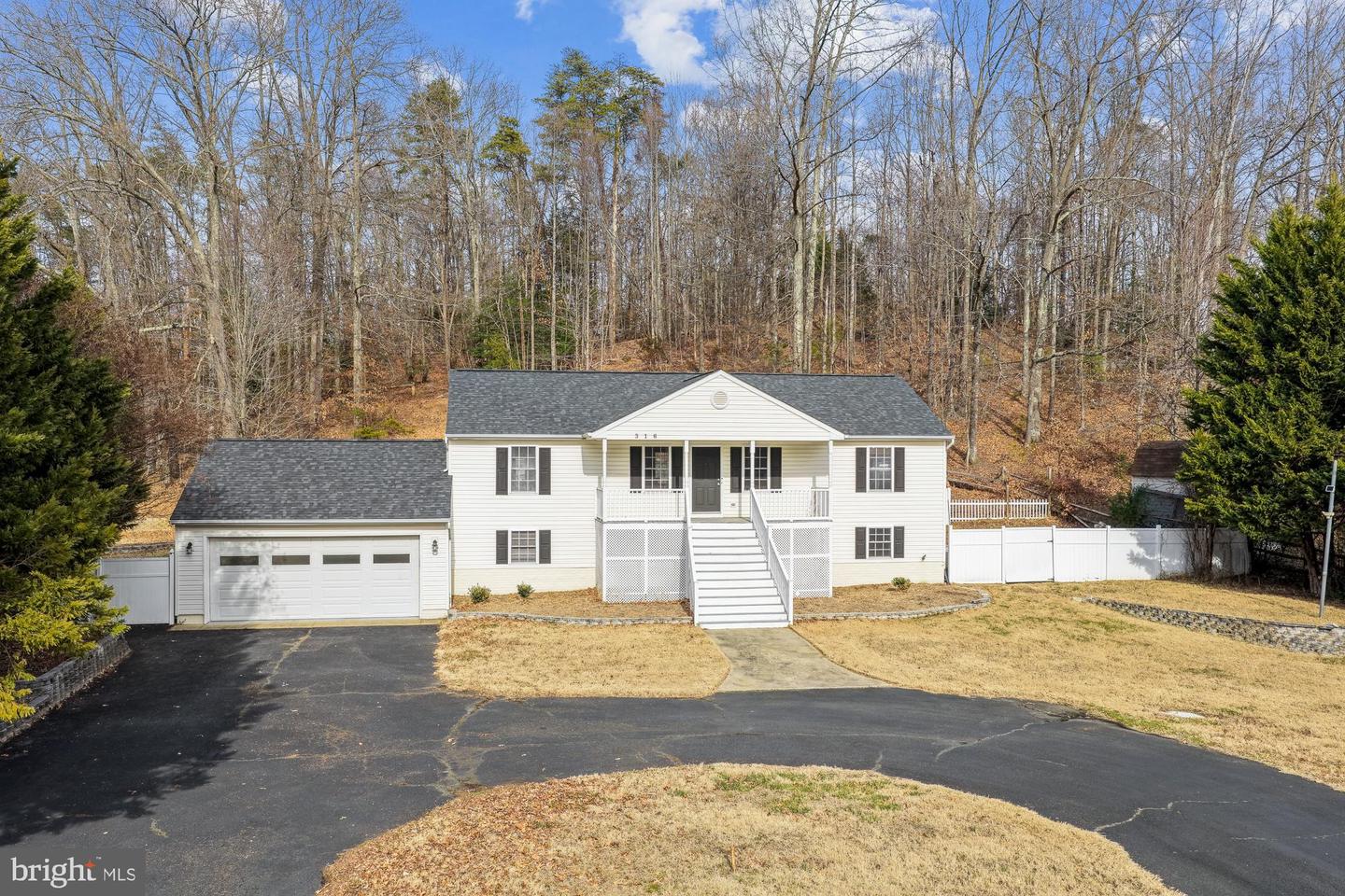 316 DECATUR RD RD, STAFFORD, Virginia 22554, 4 Bedrooms Bedrooms, 12 Rooms Rooms,3 BathroomsBathrooms,Residential,For sale,316 DECATUR RD RD,VAST2044866 MLS # VAST2044866