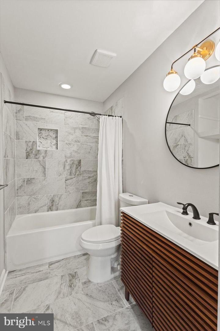 316 DECATUR RD RD, STAFFORD, Virginia 22554, 4 Bedrooms Bedrooms, 12 Rooms Rooms,3 BathroomsBathrooms,Residential,For sale,316 DECATUR RD RD,VAST2044866 MLS # VAST2044866