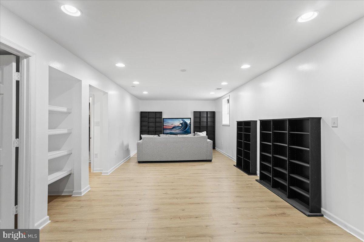 316 DECATUR RD RD, STAFFORD, Virginia 22554, 4 Bedrooms Bedrooms, 12 Rooms Rooms,3 BathroomsBathrooms,Residential,For sale,316 DECATUR RD RD,VAST2044866 MLS # VAST2044866