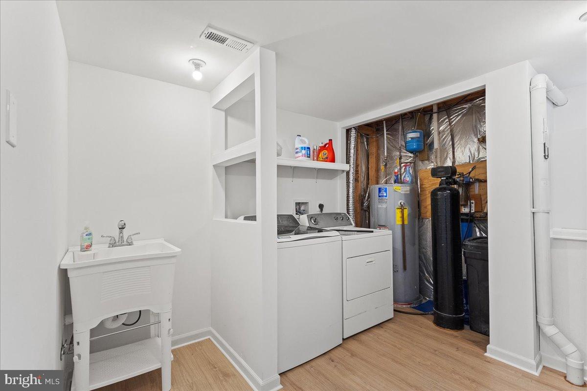 316 DECATUR RD RD, STAFFORD, Virginia 22554, 4 Bedrooms Bedrooms, 12 Rooms Rooms,3 BathroomsBathrooms,Residential,For sale,316 DECATUR RD RD,VAST2044866 MLS # VAST2044866