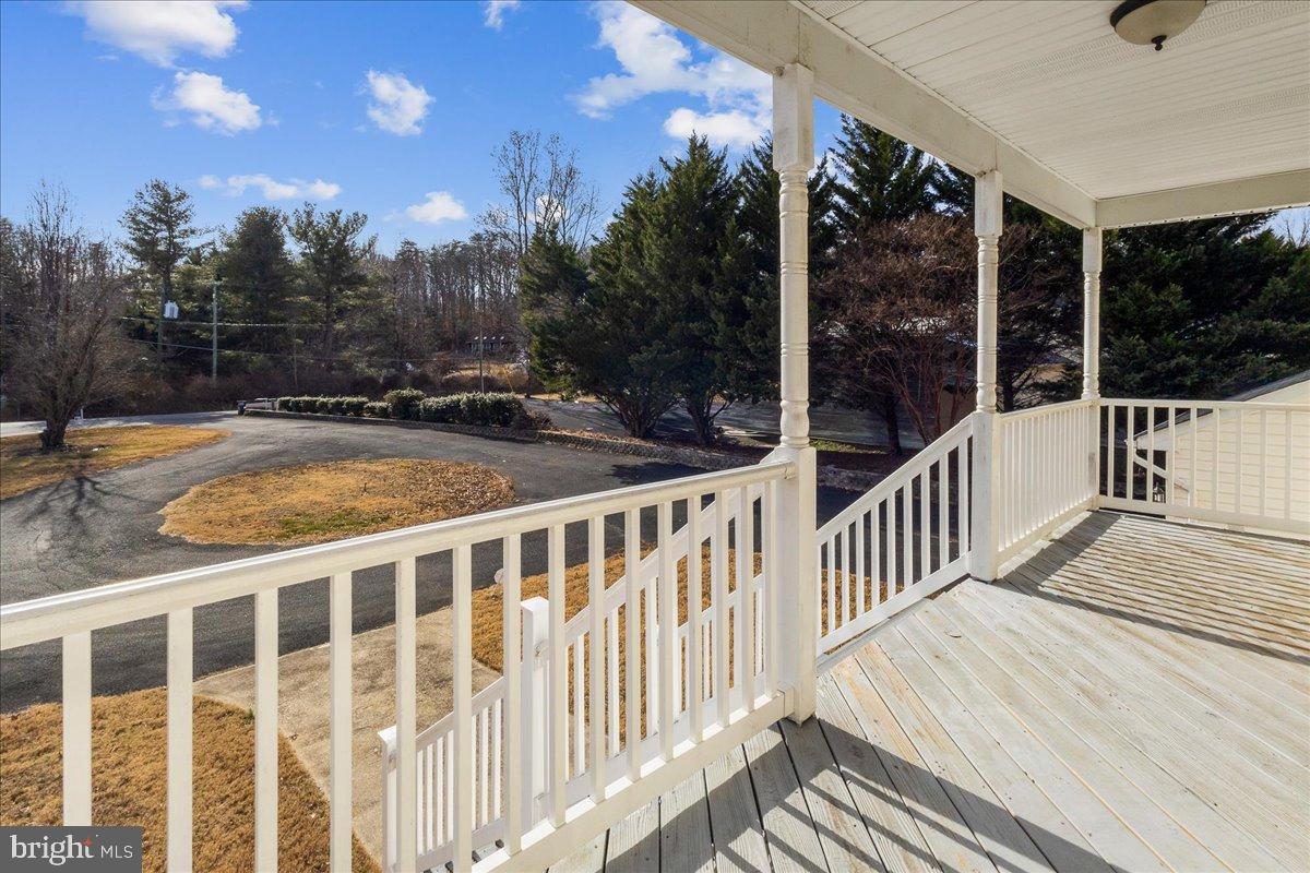 316 DECATUR RD RD, STAFFORD, Virginia 22554, 4 Bedrooms Bedrooms, 12 Rooms Rooms,3 BathroomsBathrooms,Residential,For sale,316 DECATUR RD RD,VAST2044866 MLS # VAST2044866