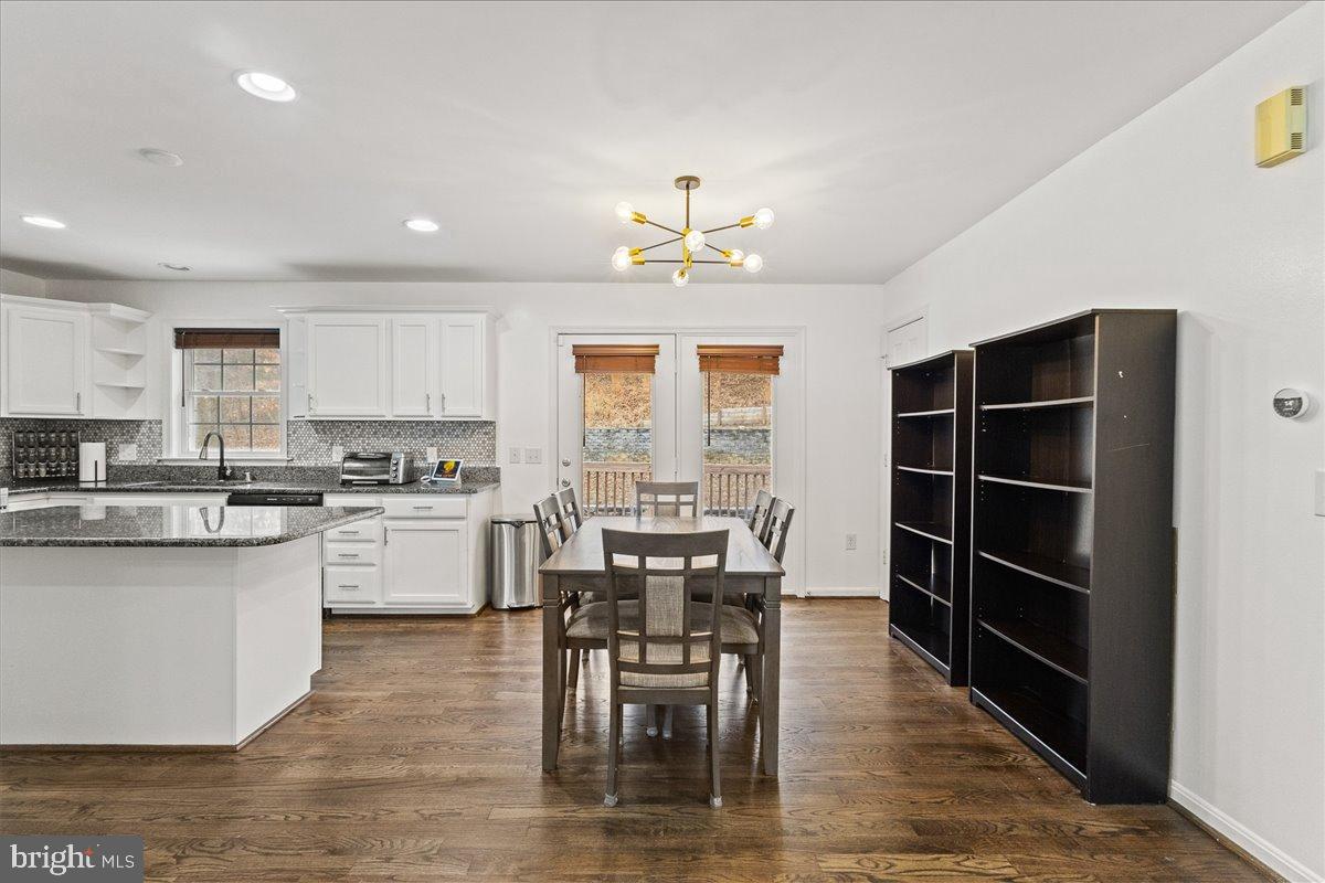 316 DECATUR RD RD, STAFFORD, Virginia 22554, 4 Bedrooms Bedrooms, 12 Rooms Rooms,3 BathroomsBathrooms,Residential,For sale,316 DECATUR RD RD,VAST2044866 MLS # VAST2044866