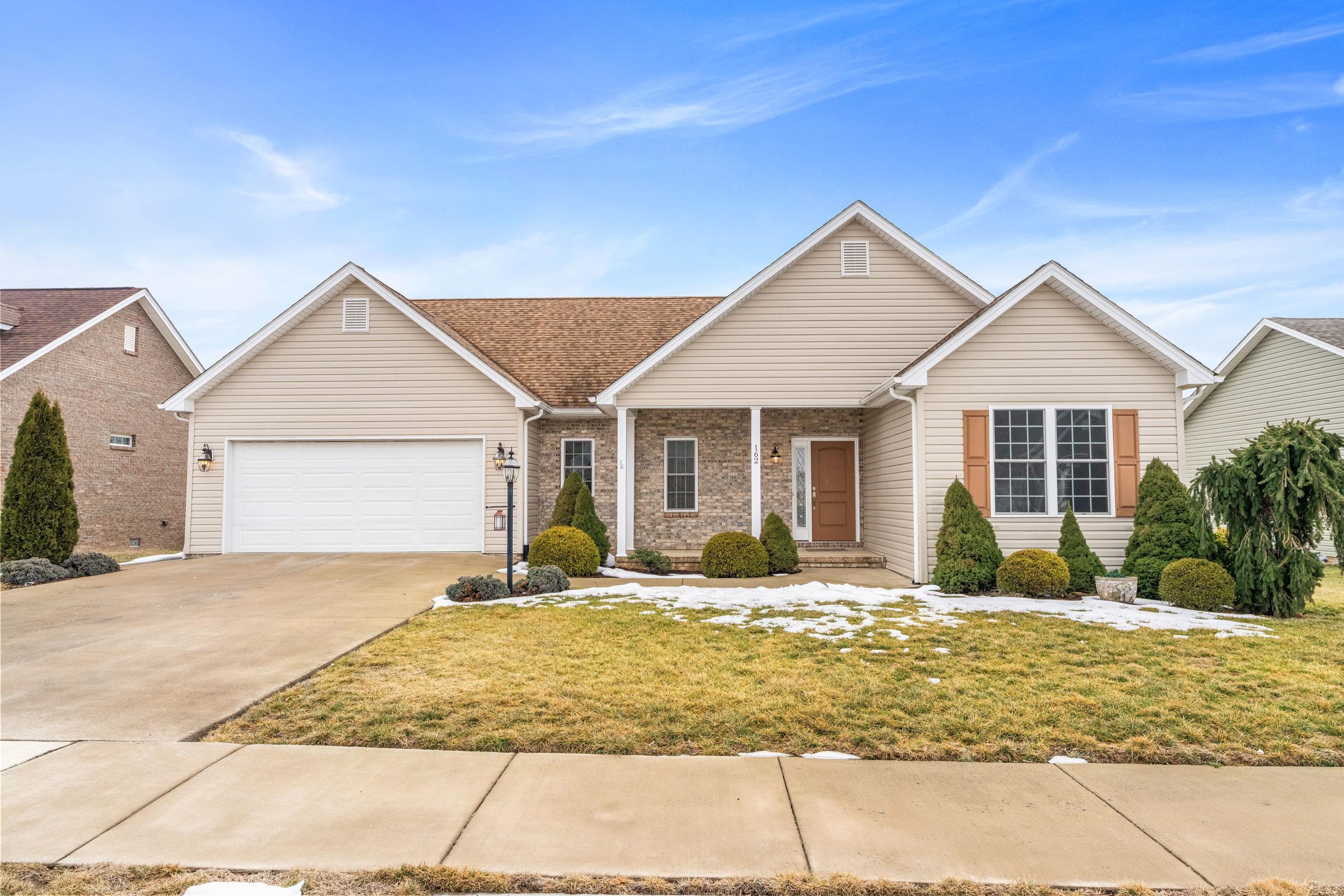 162 LOCUST GROVE LN, STUARTS DRAFT, Virginia 24477, 3 Bedrooms Bedrooms, ,2 BathroomsBathrooms,Residential,162 LOCUST GROVE LN,673341 MLS # 673341