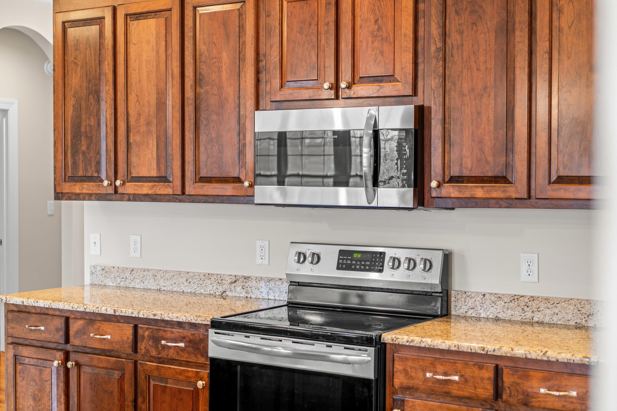 162 LOCUST GROVE LN, STUARTS DRAFT, Virginia 24477, 3 Bedrooms Bedrooms, ,2 BathroomsBathrooms,Residential,162 LOCUST GROVE LN,673341 MLS # 673341