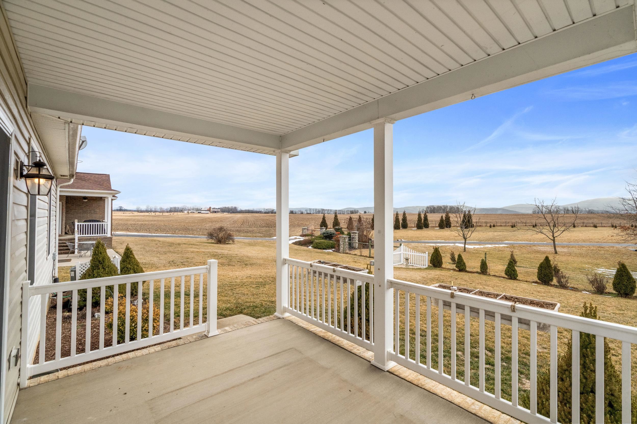 162 LOCUST GROVE LN, STUARTS DRAFT, Virginia 24477, 3 Bedrooms Bedrooms, ,2 BathroomsBathrooms,Residential,162 LOCUST GROVE LN,673341 MLS # 673341