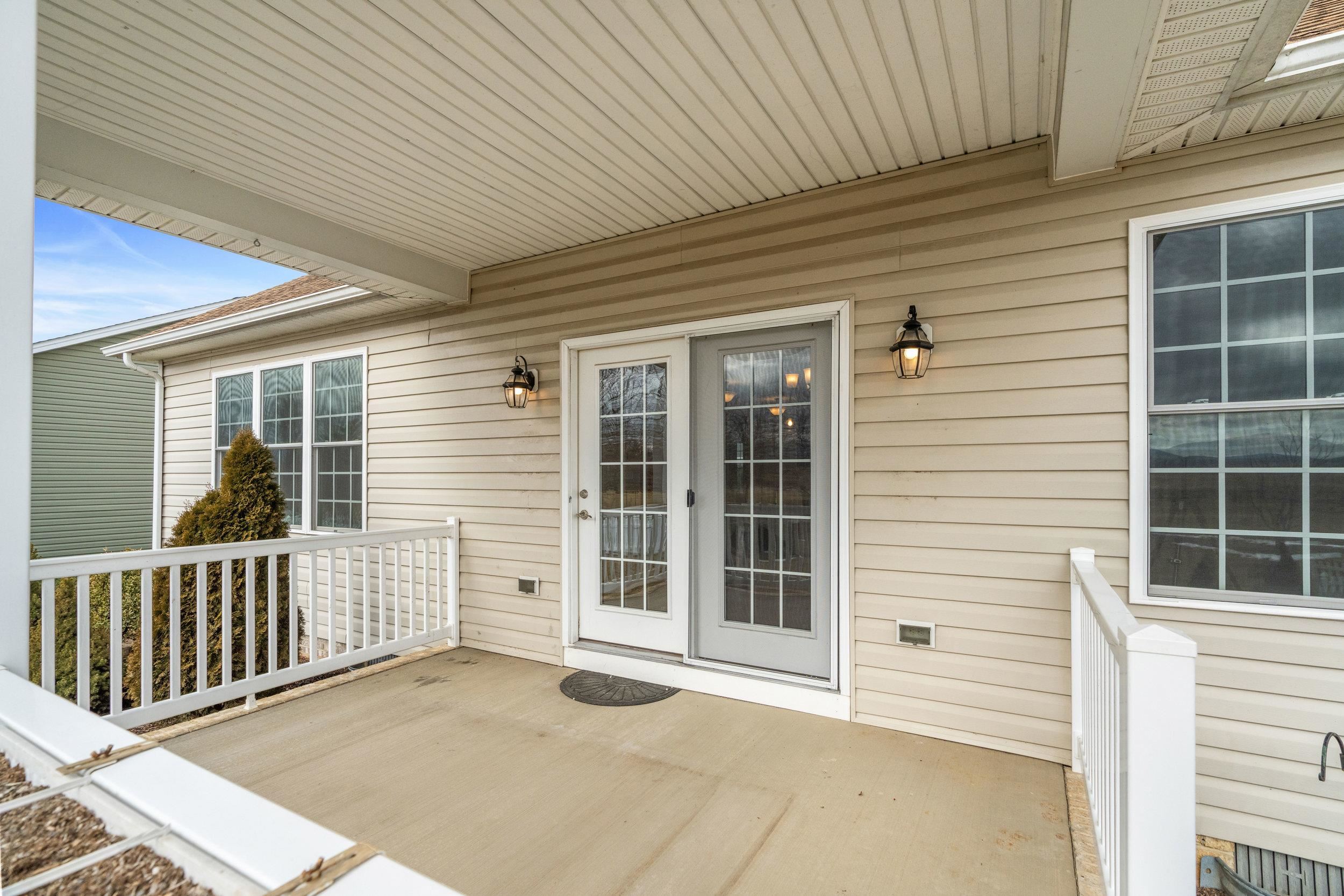 162 LOCUST GROVE LN, STUARTS DRAFT, Virginia 24477, 3 Bedrooms Bedrooms, ,2 BathroomsBathrooms,Residential,162 LOCUST GROVE LN,673341 MLS # 673341