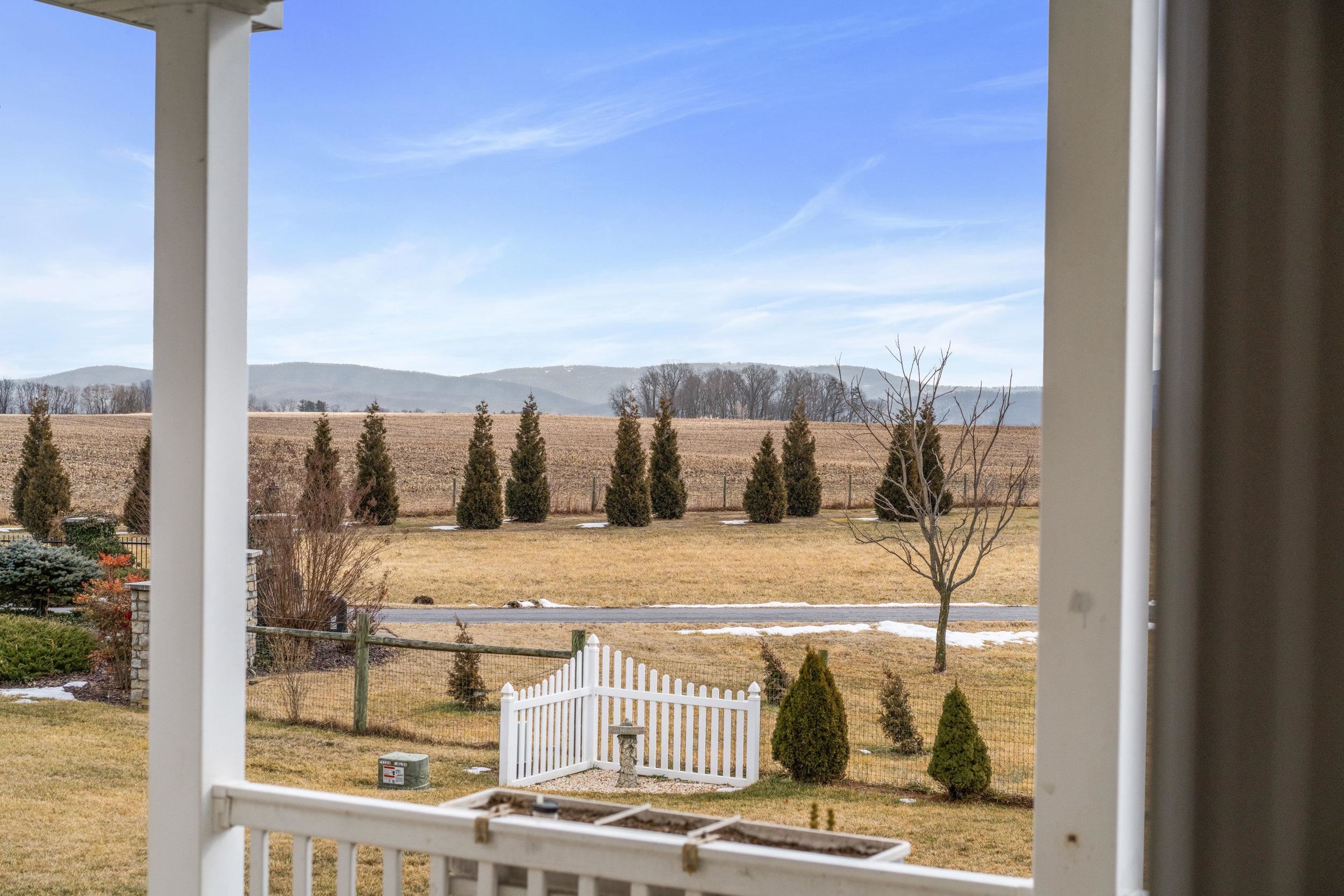 162 LOCUST GROVE LN, STUARTS DRAFT, Virginia 24477, 3 Bedrooms Bedrooms, ,2 BathroomsBathrooms,Residential,162 LOCUST GROVE LN,673341 MLS # 673341