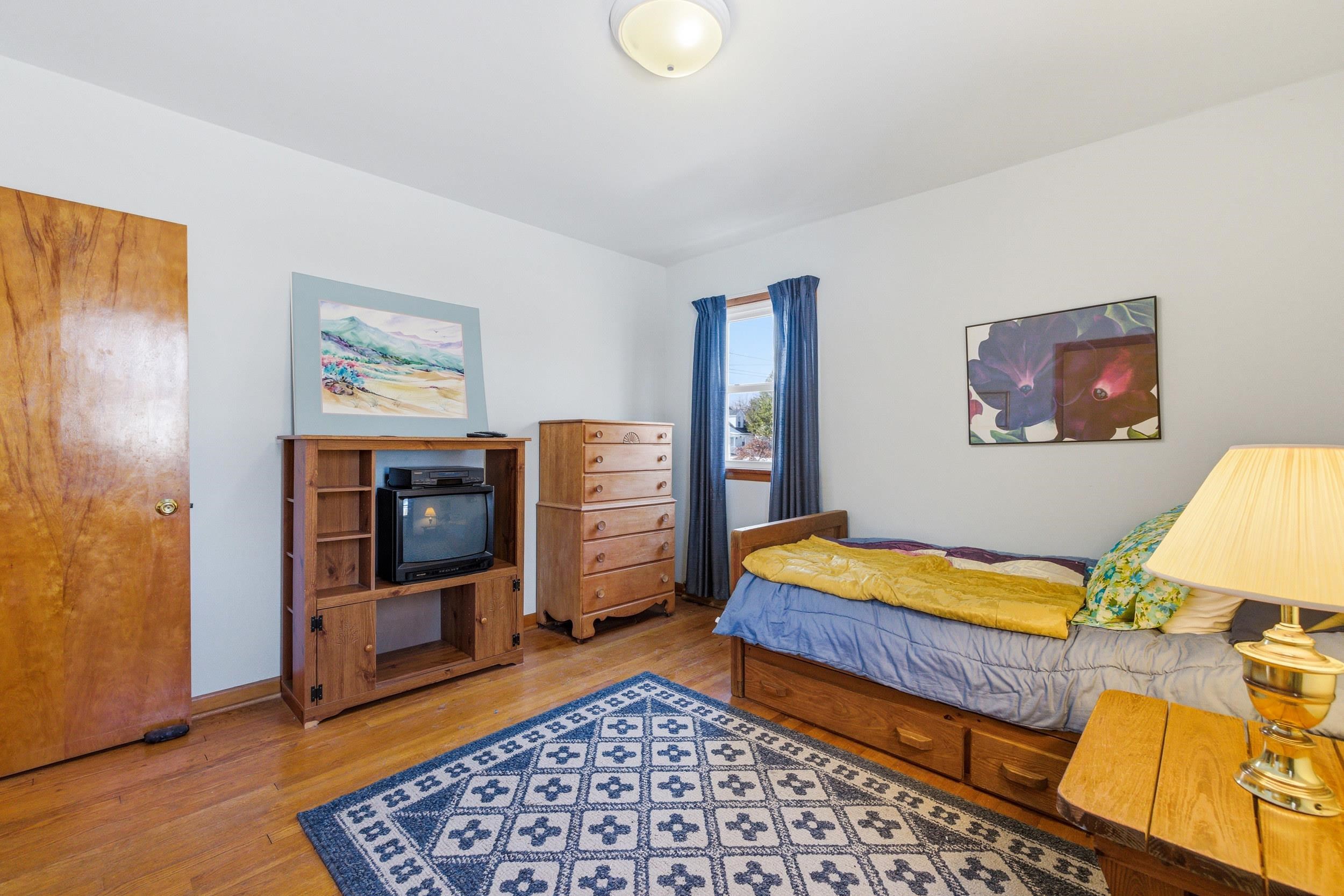 405 NORTH RIVER RD, BRIDGEWATER, Virginia 22812, 3 Bedrooms Bedrooms, ,2 BathroomsBathrooms,Residential,405 NORTH RIVER RD,673345 MLS # 673345 405 NORTH RIVER RD, BRIDGEWATER, Virginia 22812, 3 Bedrooms Bedrooms, ,2 BathroomsBathrooms,Residential,405 NORTH RIVER RD,673345 MLS # 673345