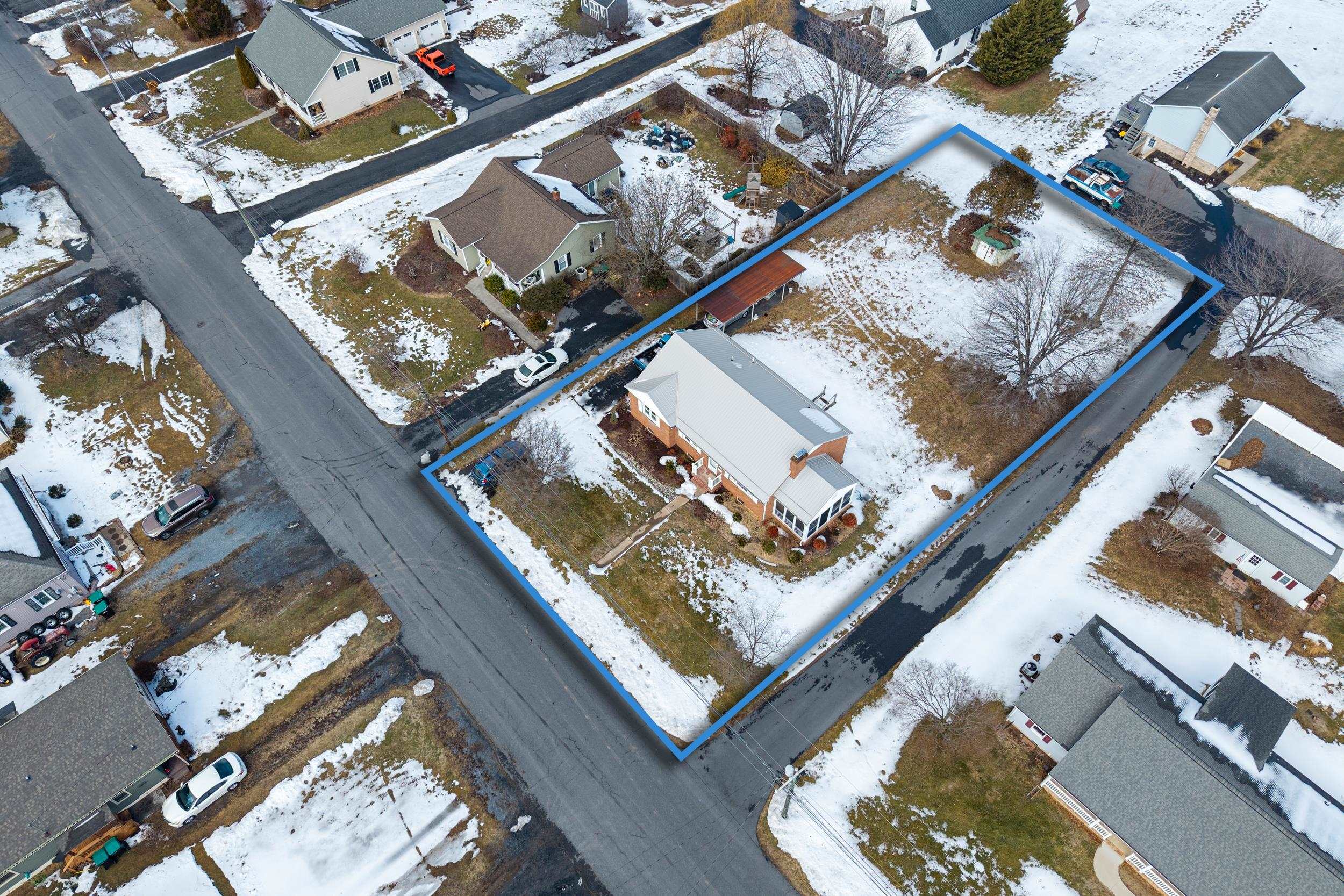 405 NORTH RIVER RD, BRIDGEWATER, Virginia 22812, 3 Bedrooms Bedrooms, ,2 BathroomsBathrooms,Residential,405 NORTH RIVER RD,673345 MLS # 673345 405 NORTH RIVER RD, BRIDGEWATER, Virginia 22812, 3 Bedrooms Bedrooms, ,2 BathroomsBathrooms,Residential,405 NORTH RIVER RD,673345 MLS # 673345