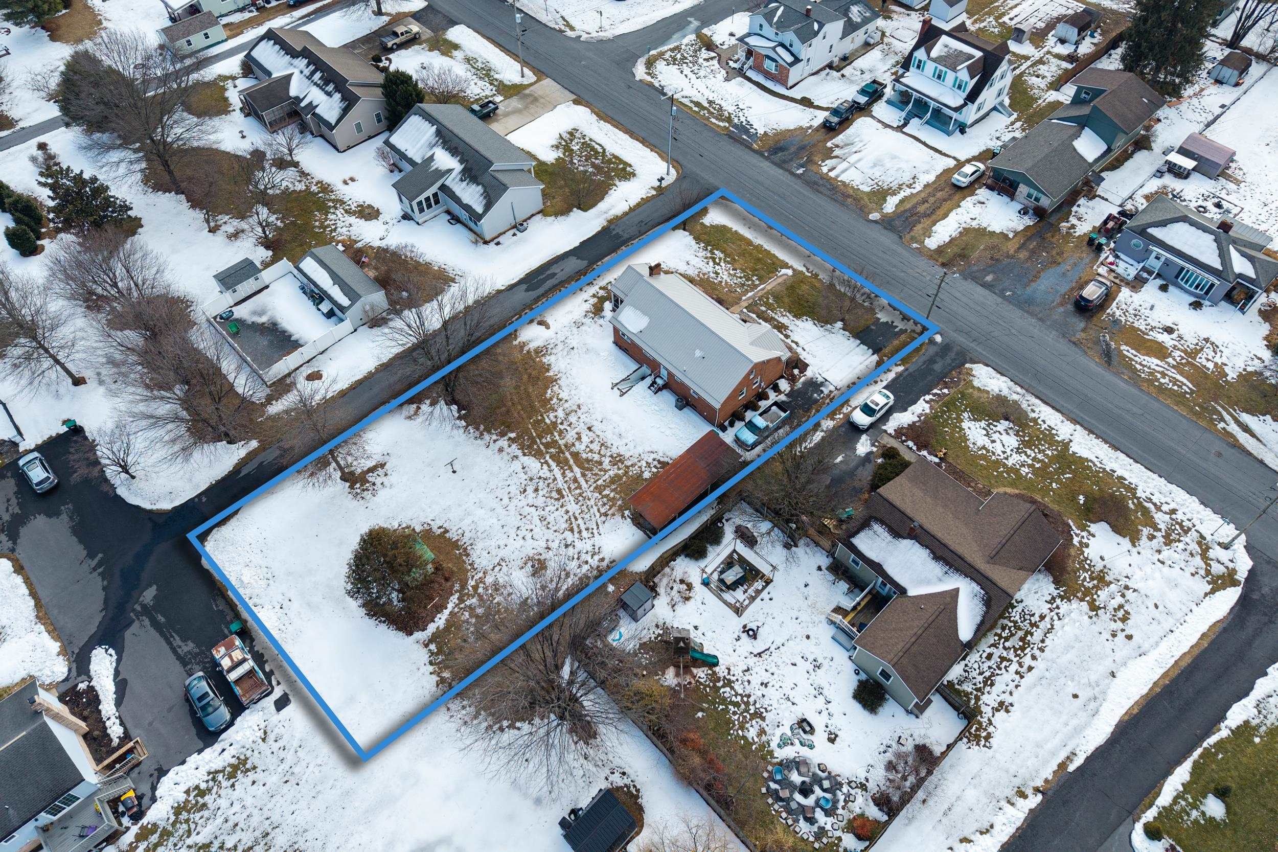 405 NORTH RIVER RD, BRIDGEWATER, Virginia 22812, 3 Bedrooms Bedrooms, ,2 BathroomsBathrooms,Residential,405 NORTH RIVER RD,673345 MLS # 673345 405 NORTH RIVER RD, BRIDGEWATER, Virginia 22812, 3 Bedrooms Bedrooms, ,2 BathroomsBathrooms,Residential,405 NORTH RIVER RD,673345 MLS # 673345