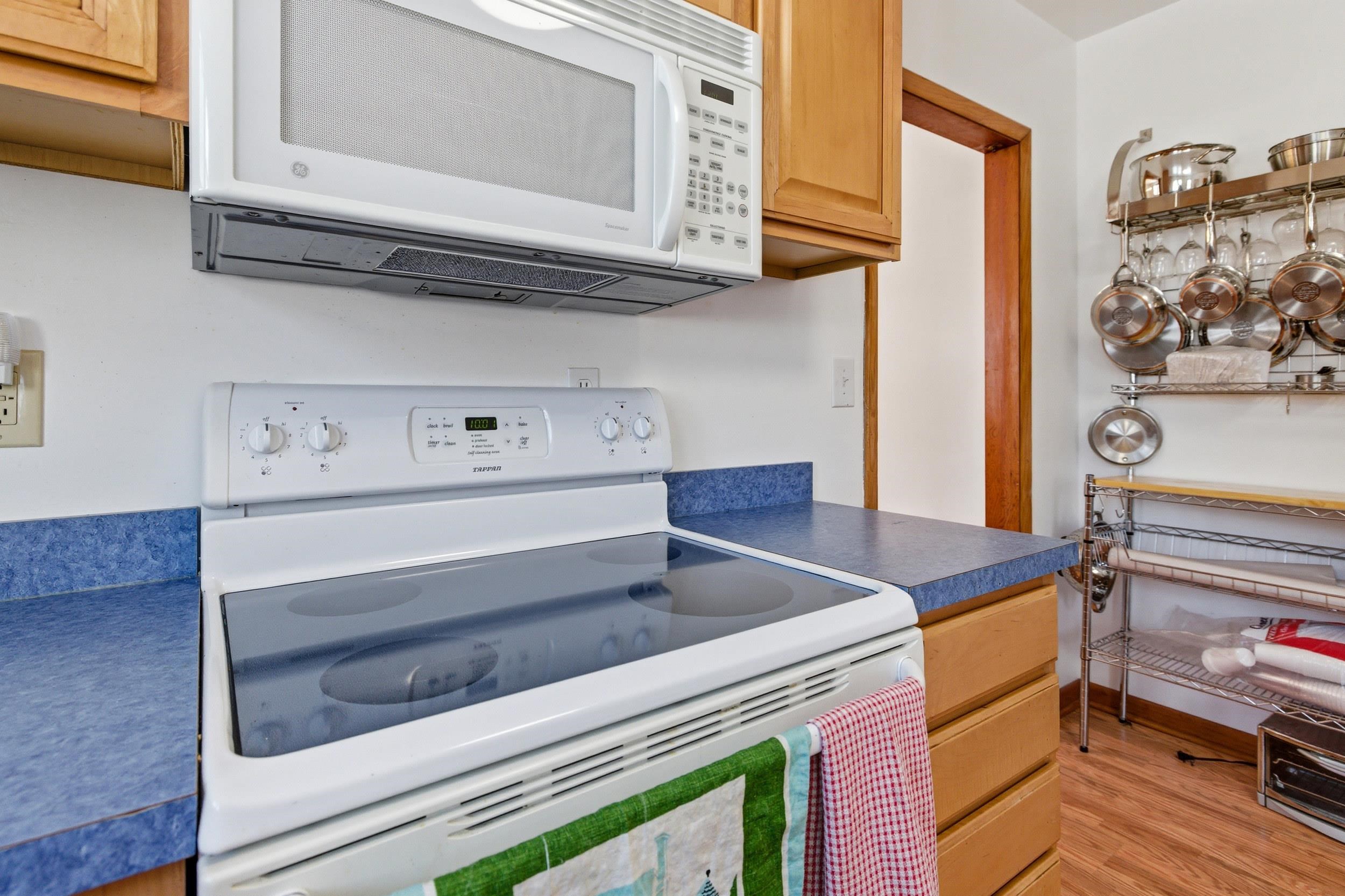 405 NORTH RIVER RD, BRIDGEWATER, Virginia 22812, 3 Bedrooms Bedrooms, ,2 BathroomsBathrooms,Residential,405 NORTH RIVER RD,673345 MLS # 673345 405 NORTH RIVER RD, BRIDGEWATER, Virginia 22812, 3 Bedrooms Bedrooms, ,2 BathroomsBathrooms,Residential,405 NORTH RIVER RD,673345 MLS # 673345