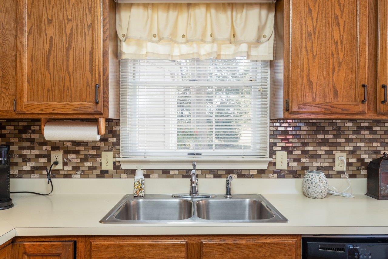 688 TOWER ST, HARRISONBURG, Virginia 22802, 3 Bedrooms Bedrooms, ,2 BathroomsBathrooms,Residential,688 TOWER ST,673349 MLS # 673349 688 TOWER ST, HARRISONBURG, Virginia 22802, 3 Bedrooms Bedrooms, ,2 BathroomsBathrooms,Residential,688 TOWER ST,673349 MLS # 673349