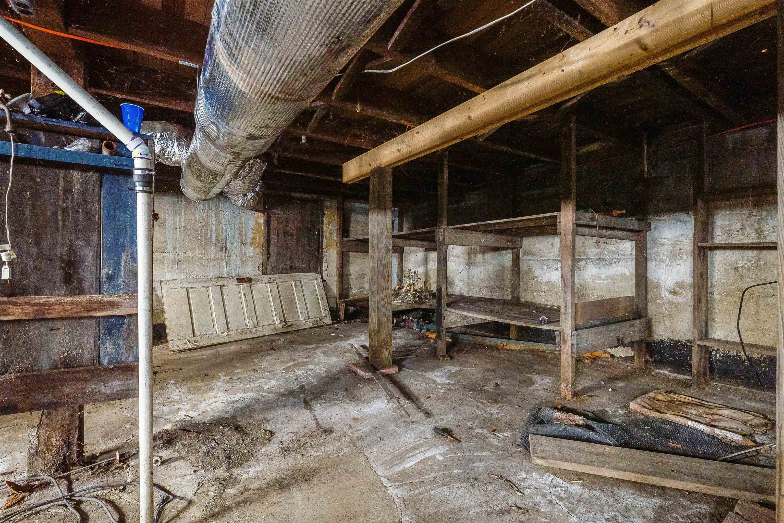 183 BLUE BELL AVE, LURAY, Virginia 22835, 3 Bedrooms Bedrooms, ,1 BathroomBathrooms,Residential,183 BLUE BELL AVE,673355 MLS # 673355