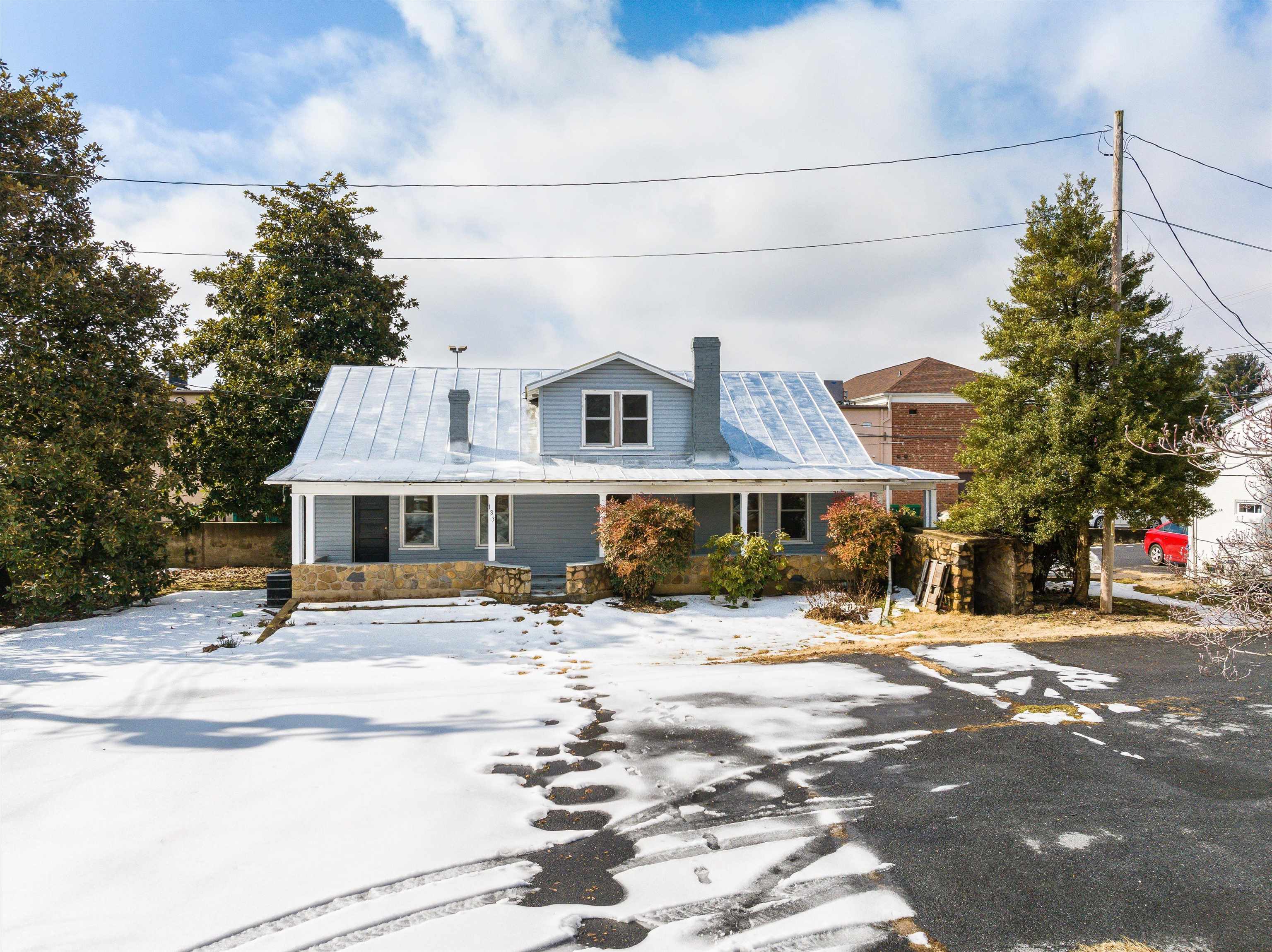 183 BLUE BELL AVE, LURAY, Virginia 22835, 3 Bedrooms Bedrooms, ,1 BathroomBathrooms,Residential,183 BLUE BELL AVE,673355 MLS # 673355