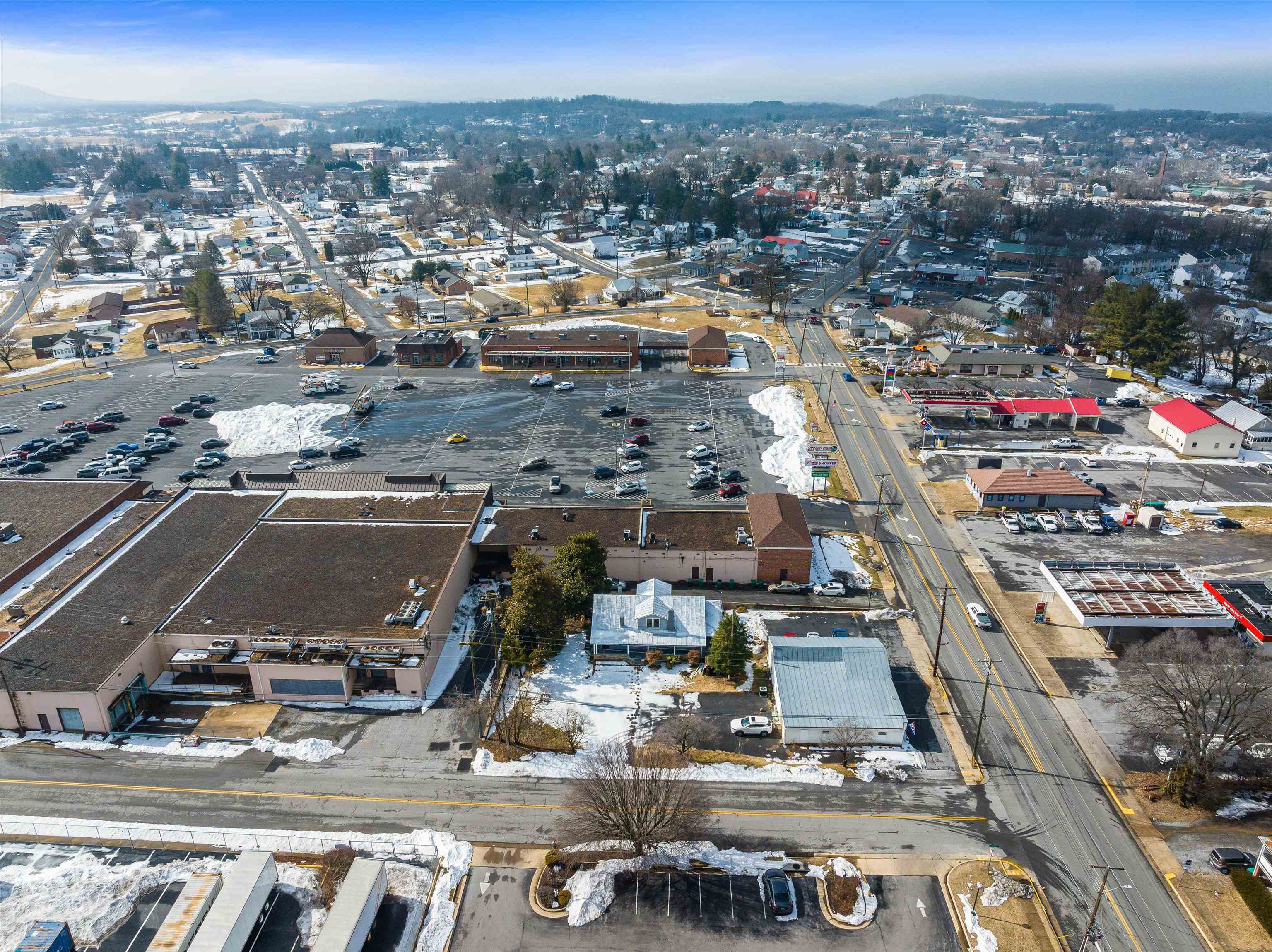 183 BLUE BELL AVE, LURAY, Virginia 22835, 3 Bedrooms Bedrooms, ,1 BathroomBathrooms,Residential,183 BLUE BELL AVE,673355 MLS # 673355