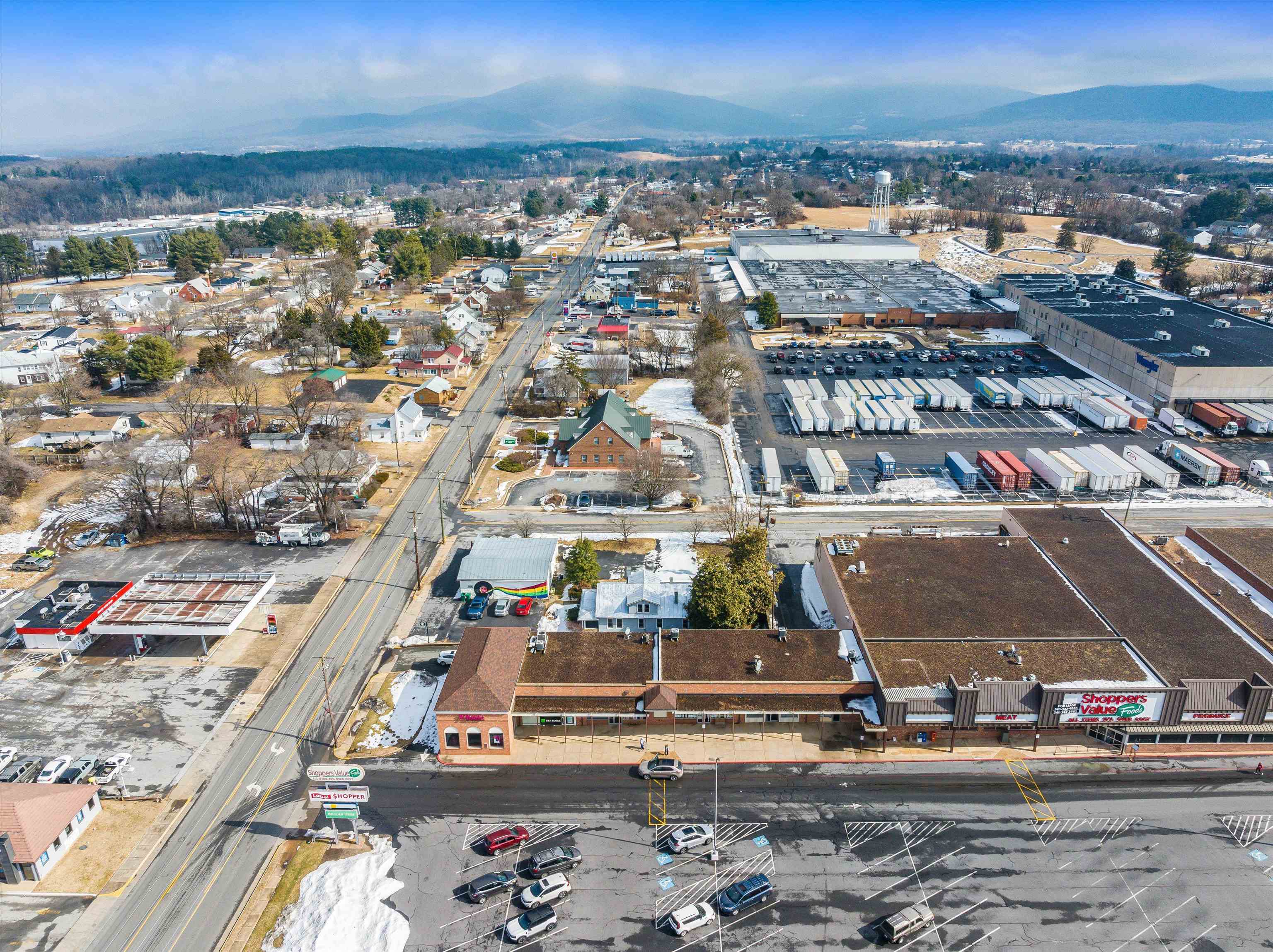 183 BLUE BELL AVE, LURAY, Virginia 22835, 3 Bedrooms Bedrooms, ,1 BathroomBathrooms,Residential,183 BLUE BELL AVE,673355 MLS # 673355