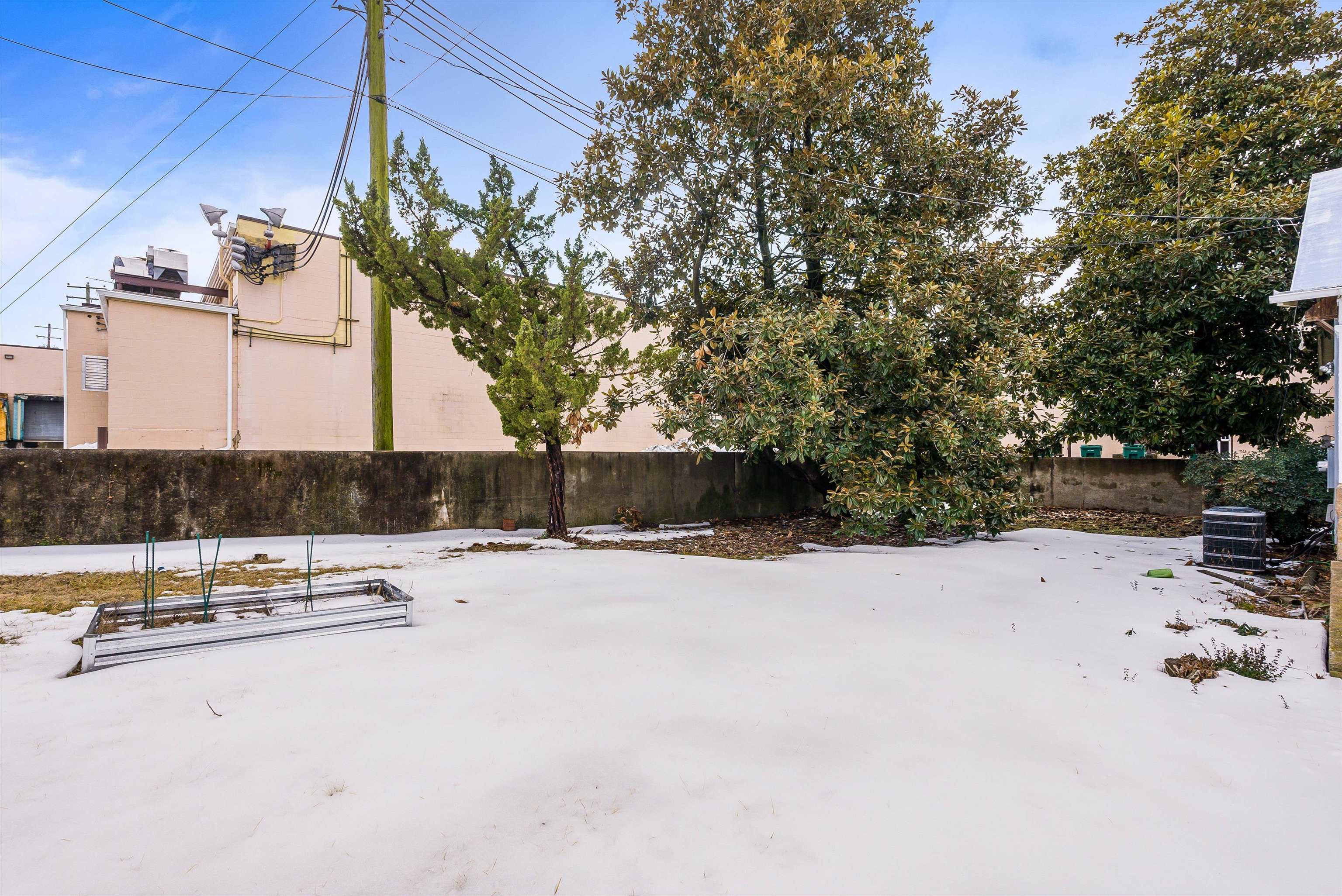 183 BLUE BELL AVE, LURAY, Virginia 22835, 3 Bedrooms Bedrooms, ,1 BathroomBathrooms,Residential,183 BLUE BELL AVE,673355 MLS # 673355