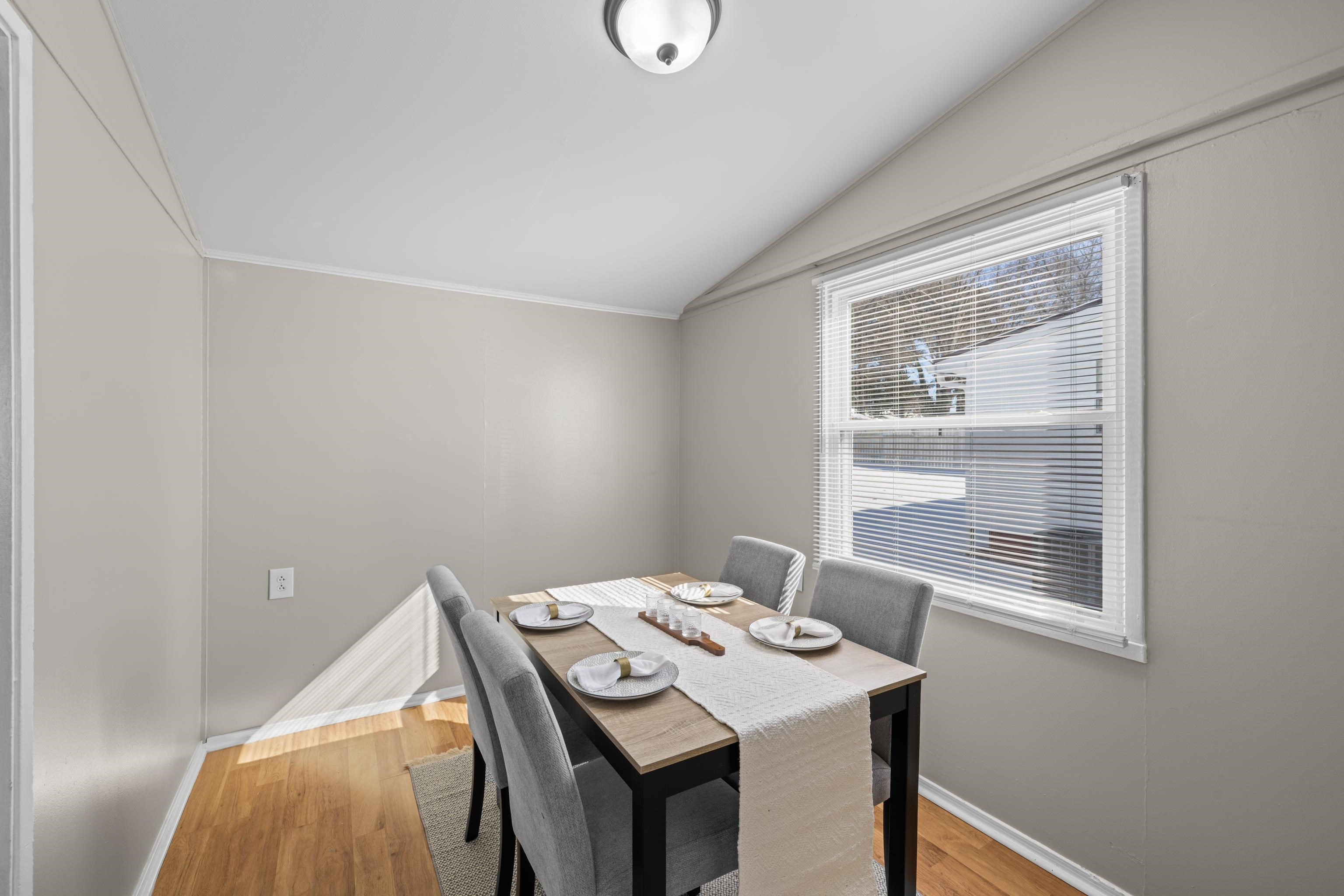 2229 CORTLAND ST, WAYNESBORO, Virginia 22980, 3 Bedrooms Bedrooms, ,1 BathroomBathrooms,Residential,2229 CORTLAND ST,2229 CORTLAND ST,673358 MLS # 673358 2229 CORTLAND ST, WAYNESBORO, Virginia 22980, 3 Bedrooms Bedrooms, ,1 BathroomBathrooms,Residential,2229 CORTLAND ST,2229 CORTLAND ST,673358 MLS # 673358