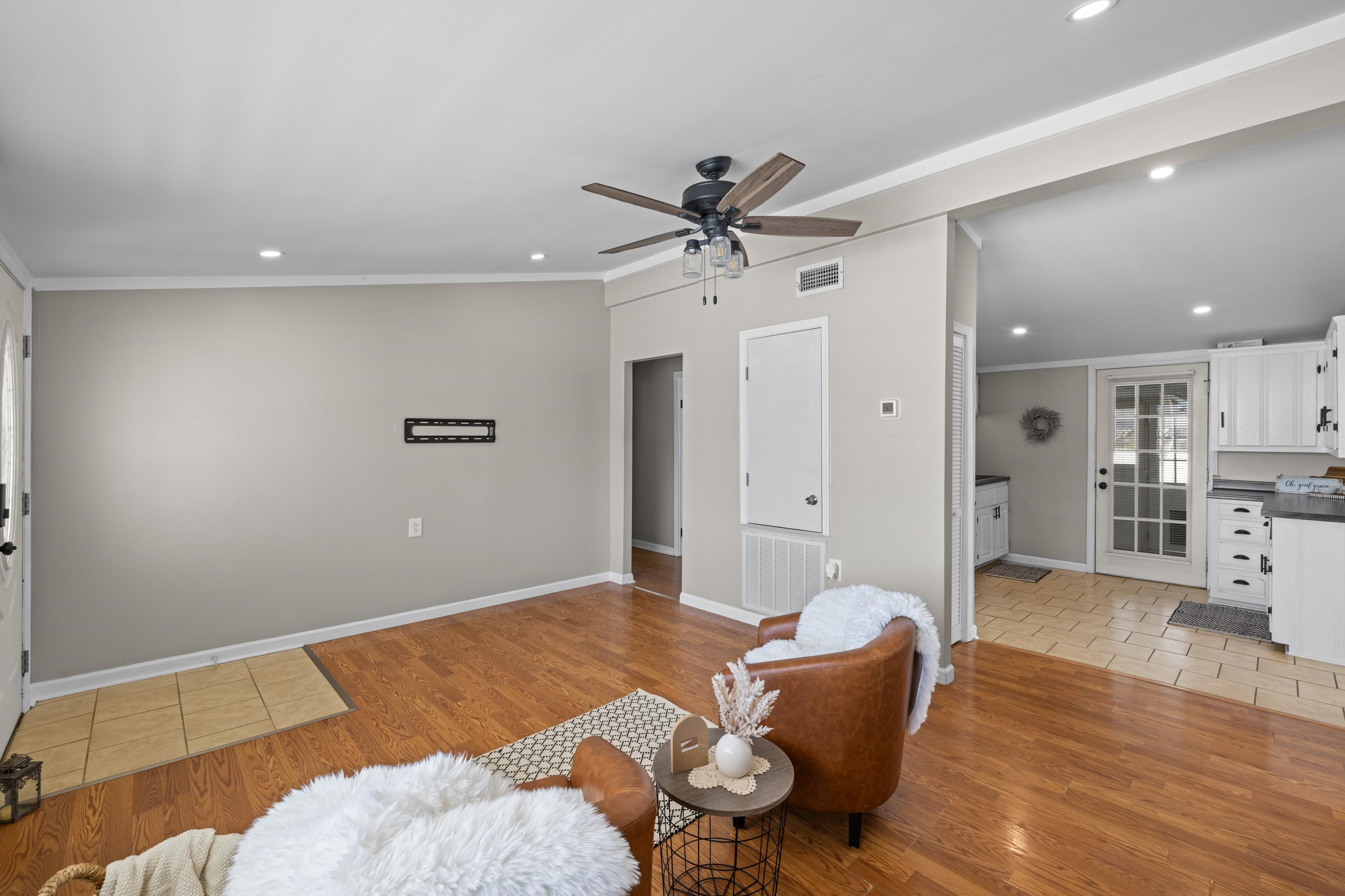 2229 CORTLAND ST, WAYNESBORO, Virginia 22980, 3 Bedrooms Bedrooms, ,1 BathroomBathrooms,Residential,2229 CORTLAND ST,2229 CORTLAND ST,673358 MLS # 673358 2229 CORTLAND ST, WAYNESBORO, Virginia 22980, 3 Bedrooms Bedrooms, ,1 BathroomBathrooms,Residential,2229 CORTLAND ST,2229 CORTLAND ST,673358 MLS # 673358