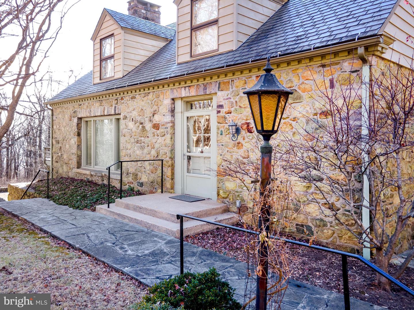 32843 MOUNT WEATHER RD, BLUEMONT, Virginia 20135, 3 Bedrooms Bedrooms, ,3 BathroomsBathrooms,Residential,For sale,32843 MOUNT WEATHER RD,VALO2113172 MLS # VALO2113172