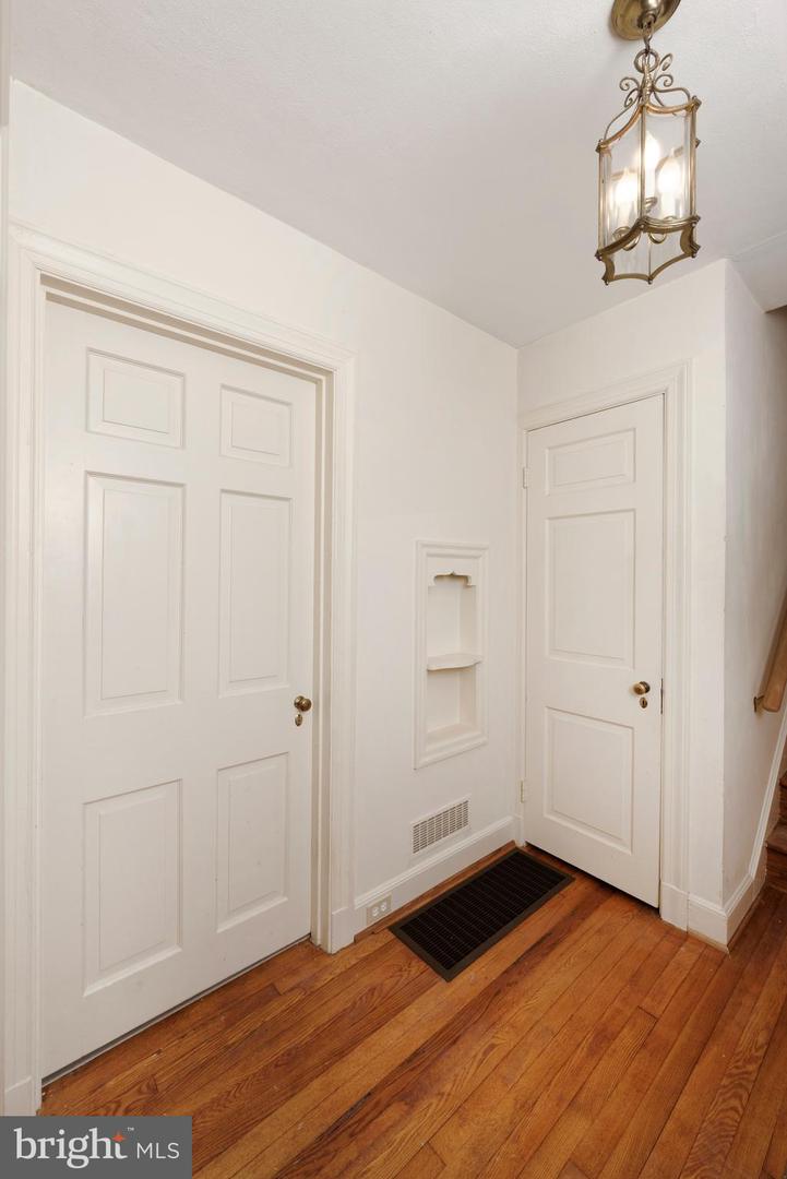 32843 MOUNT WEATHER RD, BLUEMONT, Virginia 20135, 3 Bedrooms Bedrooms, ,3 BathroomsBathrooms,Residential,For sale,32843 MOUNT WEATHER RD,VALO2113172 MLS # VALO2113172